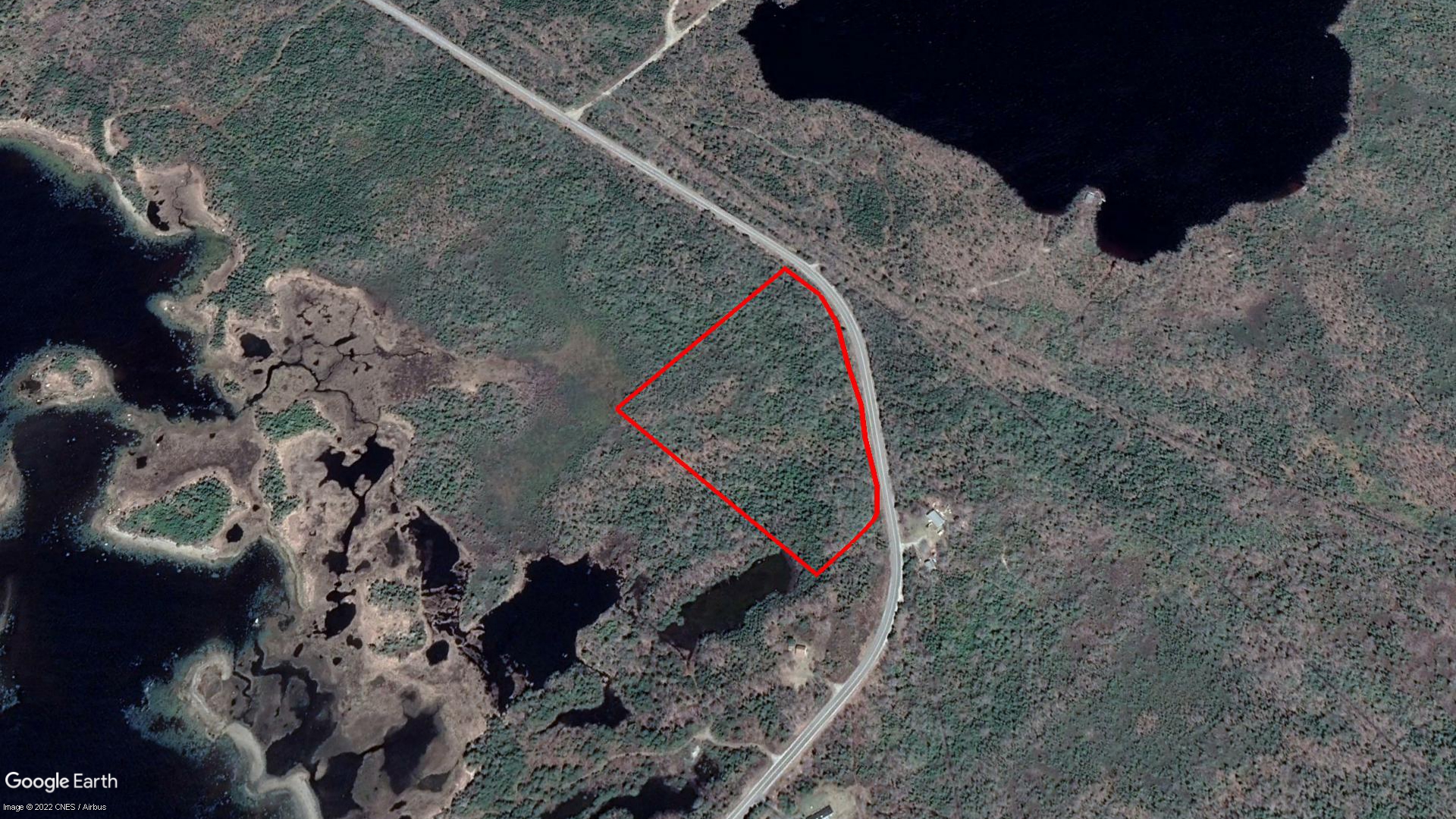 Tax Sale Shelburne, Nova Scotia - 02068214