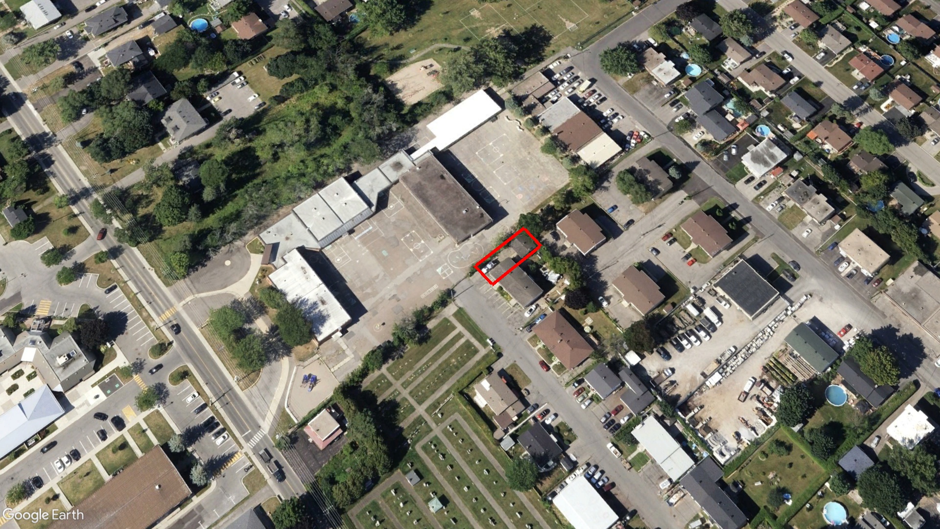 Tax Sale Montreal, Quebec - 040554-95