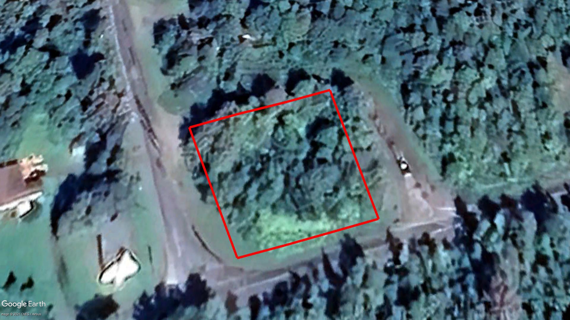 Tax Sale Fredericton, New Brunswick - 00705799