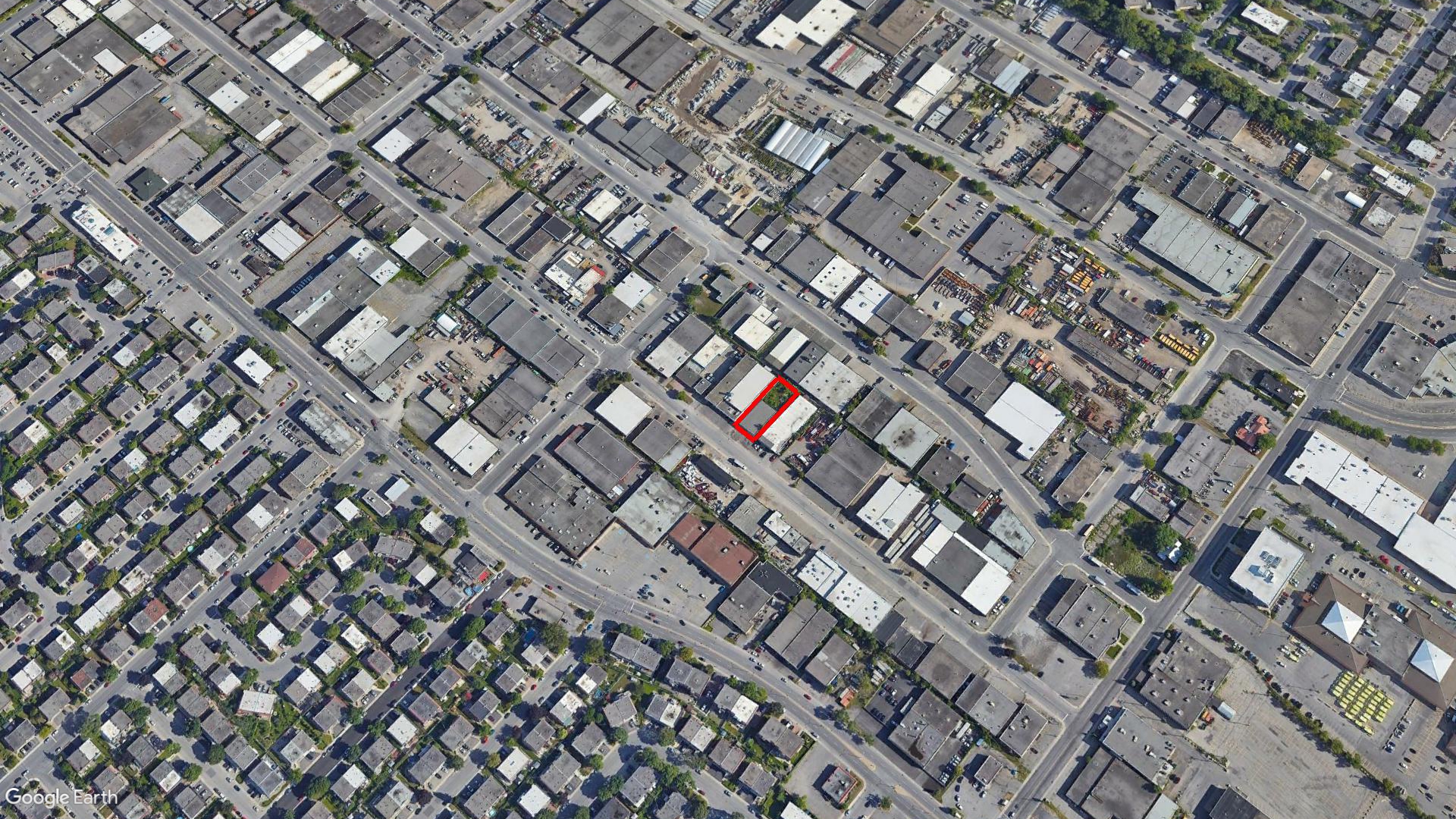 Tax Sale Montreal, Quebec - 020916-30