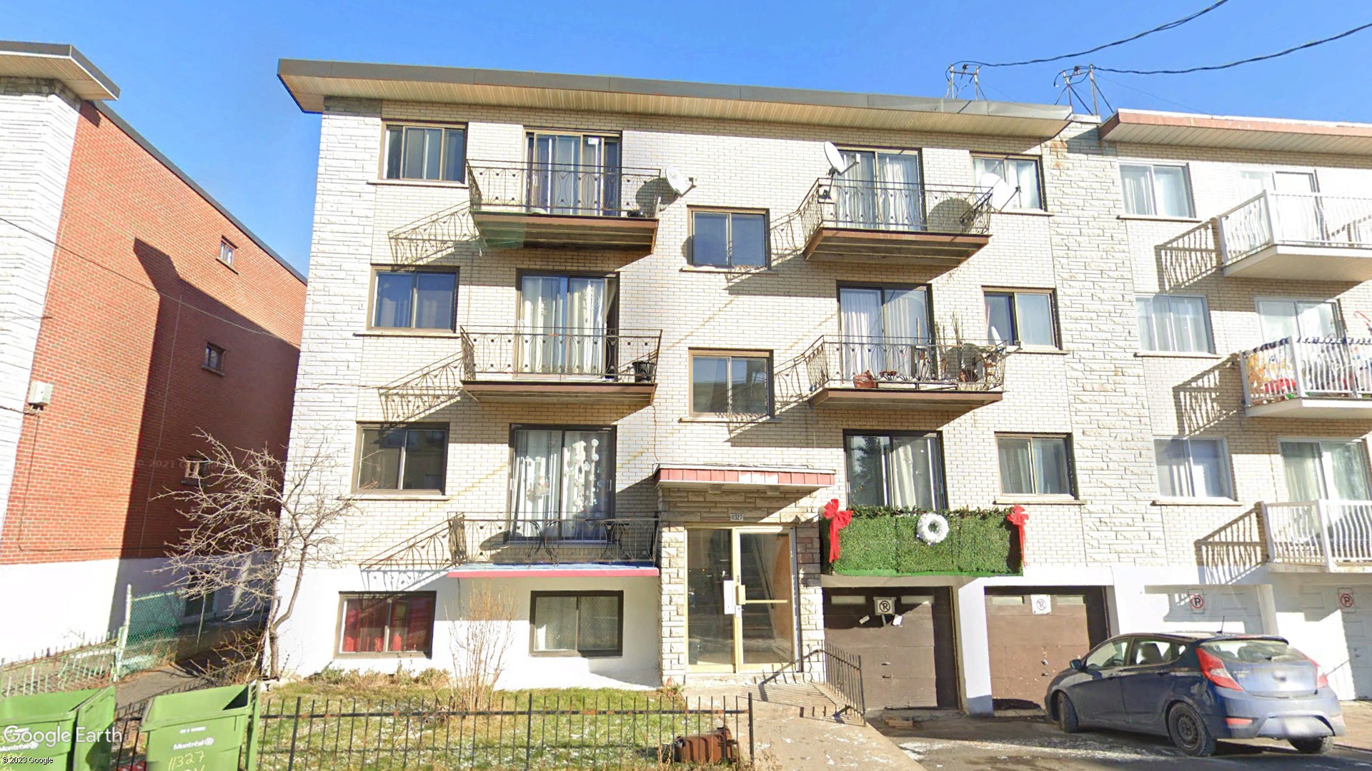 Tax Sale Montreal, Quebec - 020714-19