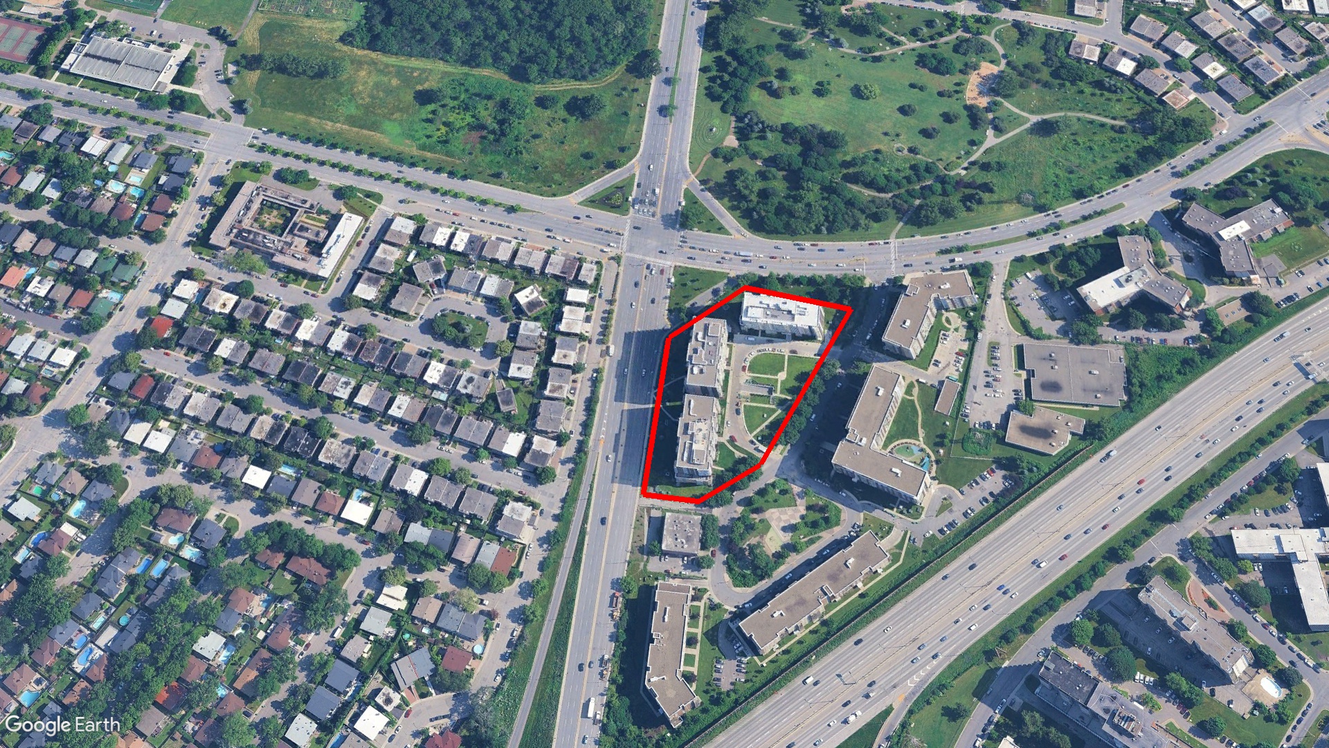 Tax Sale Montreal, Quebec - 730020-77