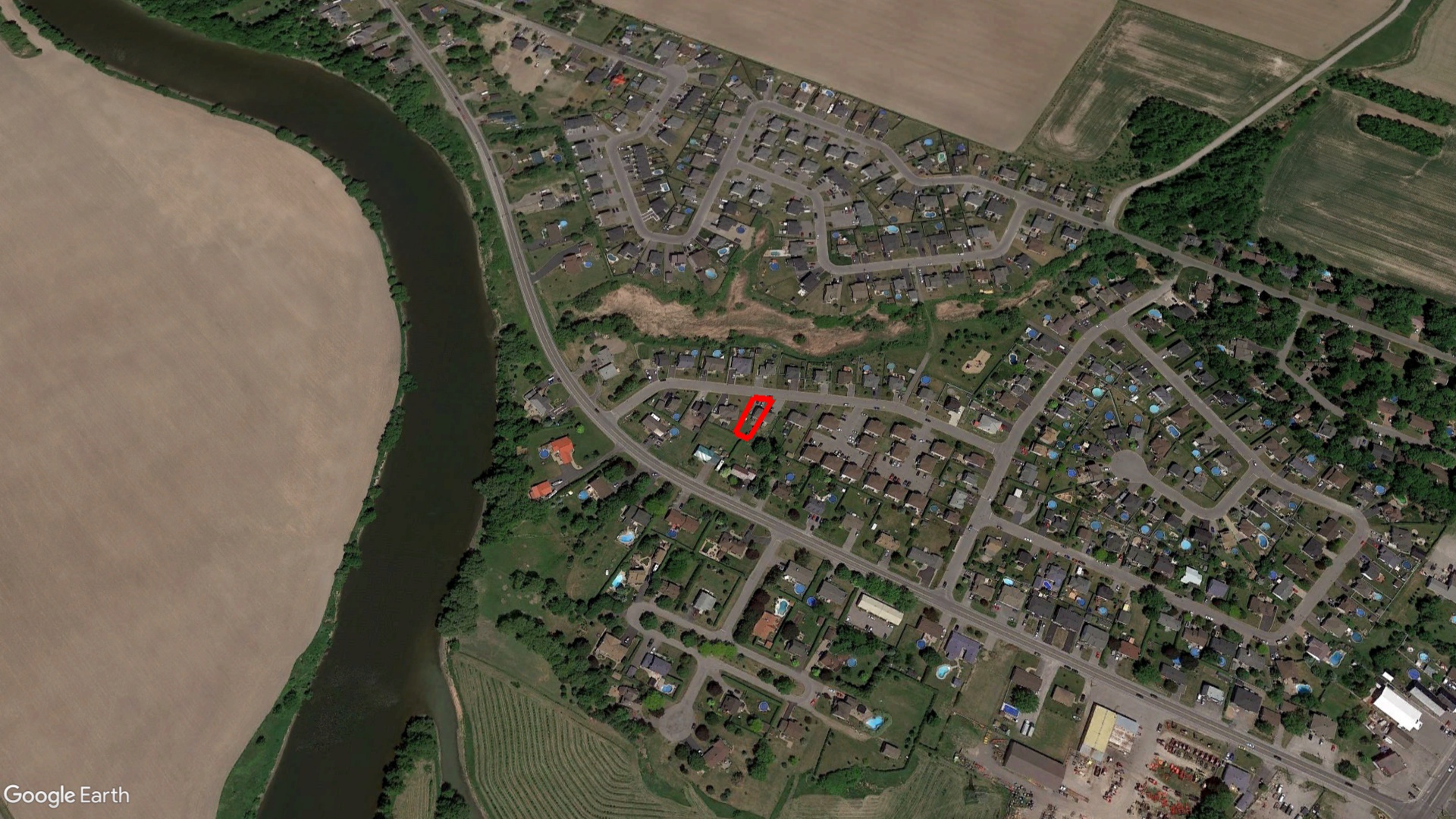 Tax Sale Beauharnois, Quebec - 8113 68 1915