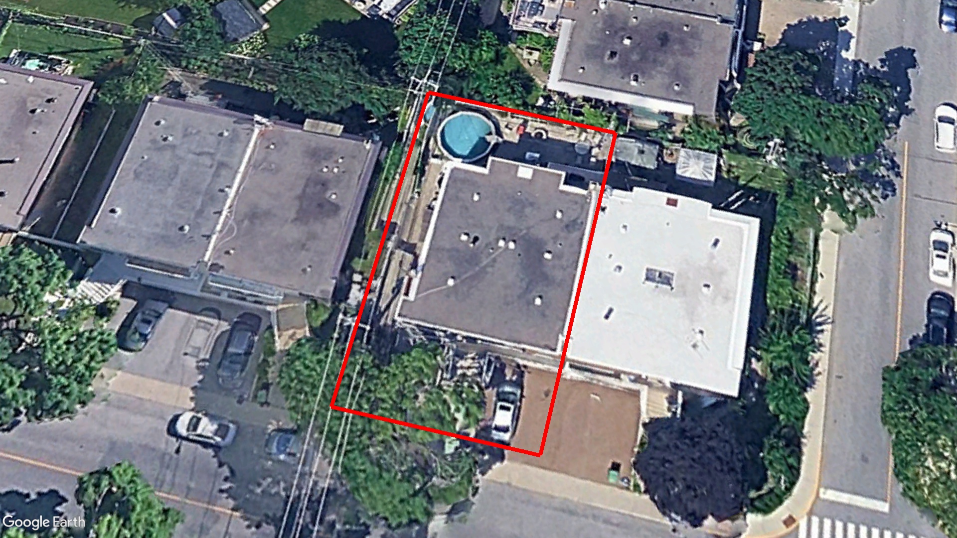 Tax Sale Montreal, Quebec - 020926-32