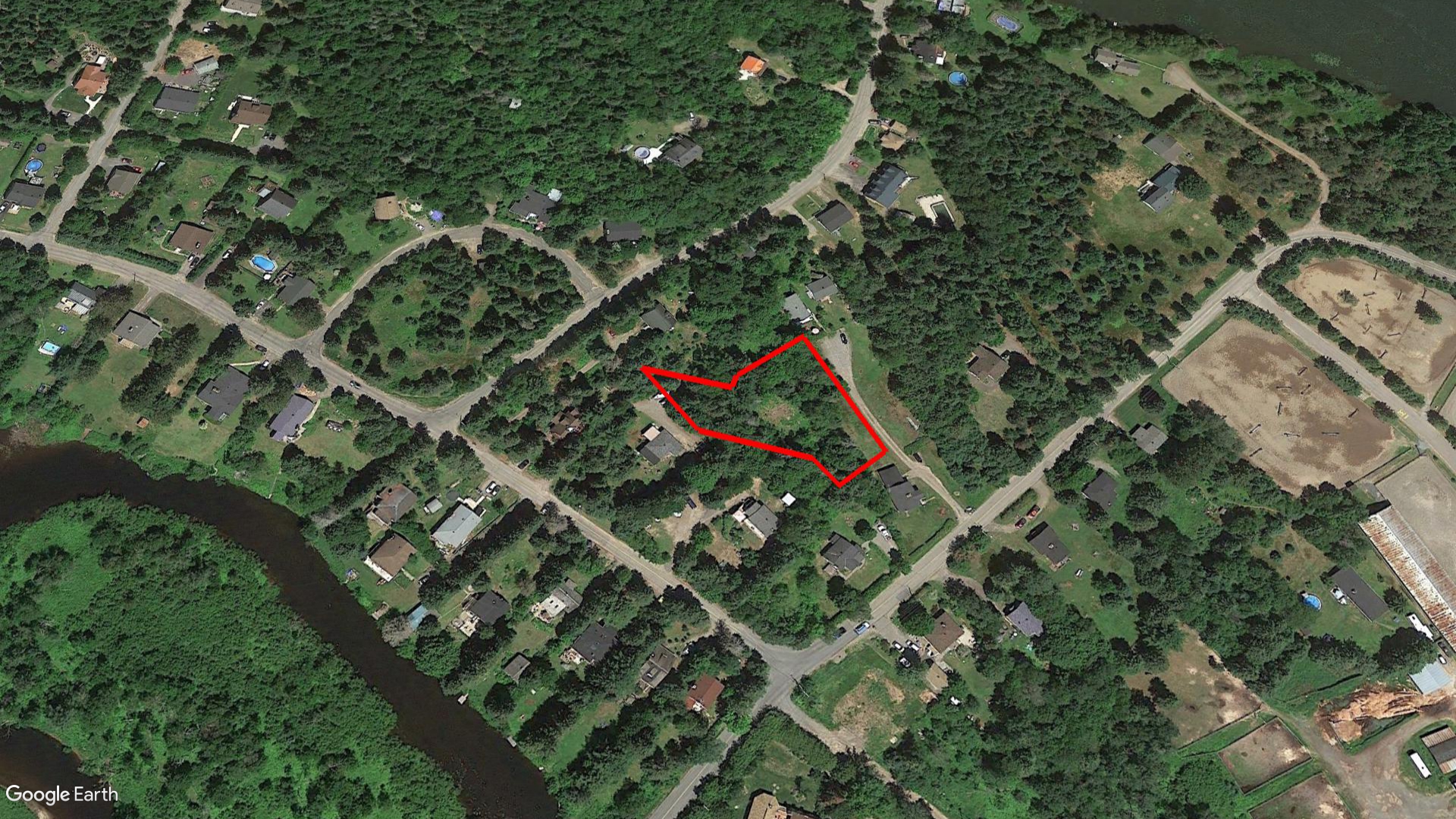 Tax Sale Des Laurentides, Quebec - 5296-36-2435