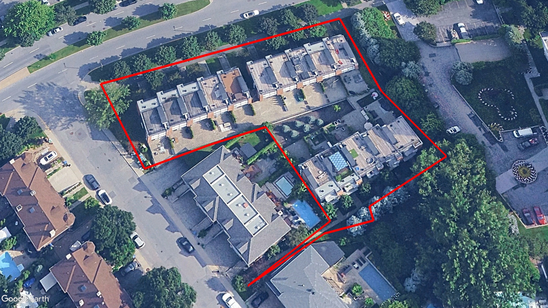 Tax Sale Montreal, Quebec - 052327-13