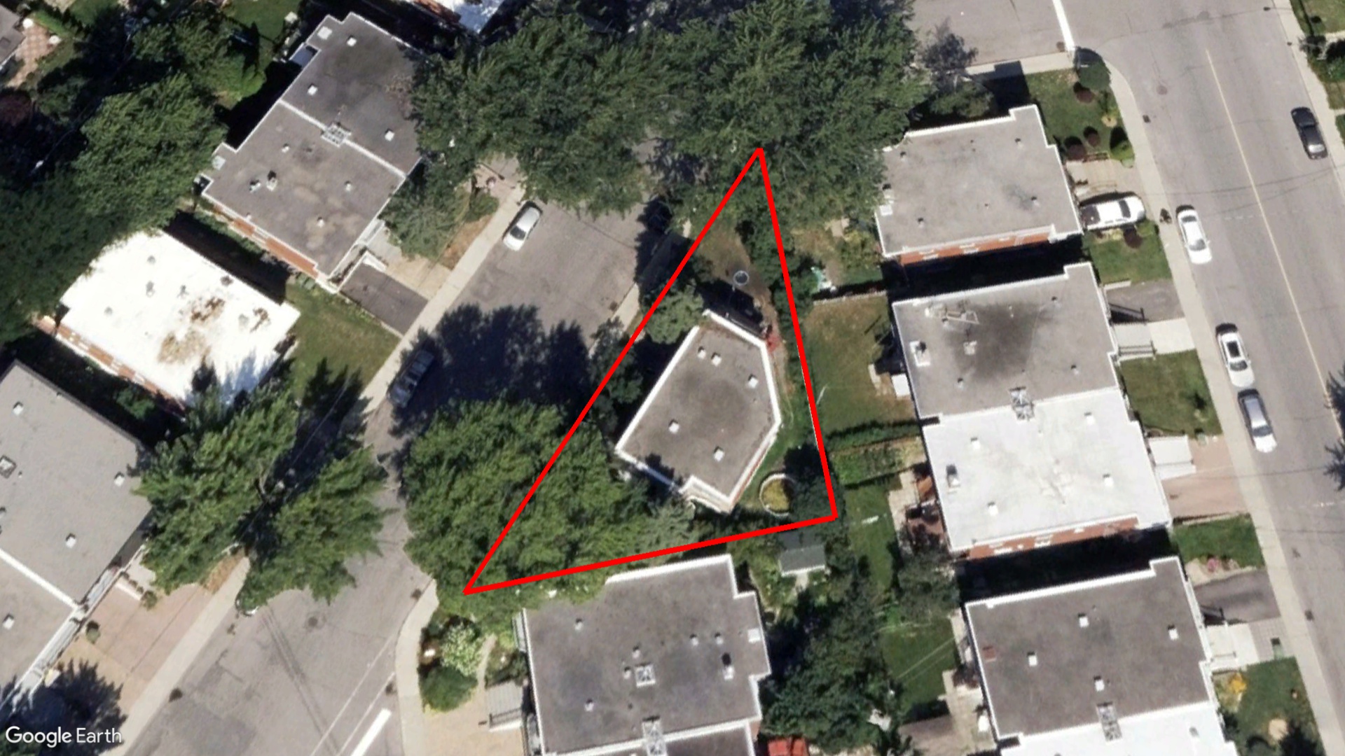 Tax Sale Montreal, Quebec - 040338-90