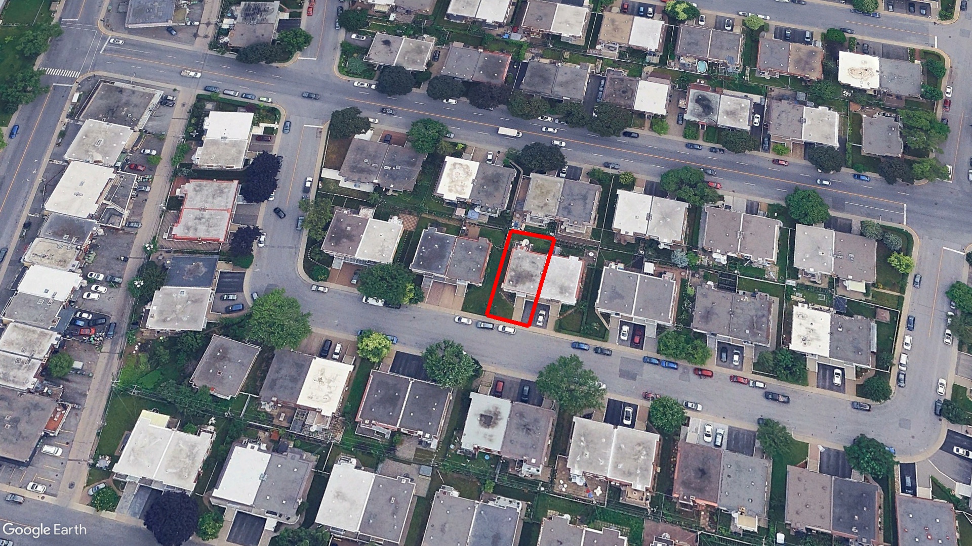 Tax Sale Montreal, Quebec - 020844-65