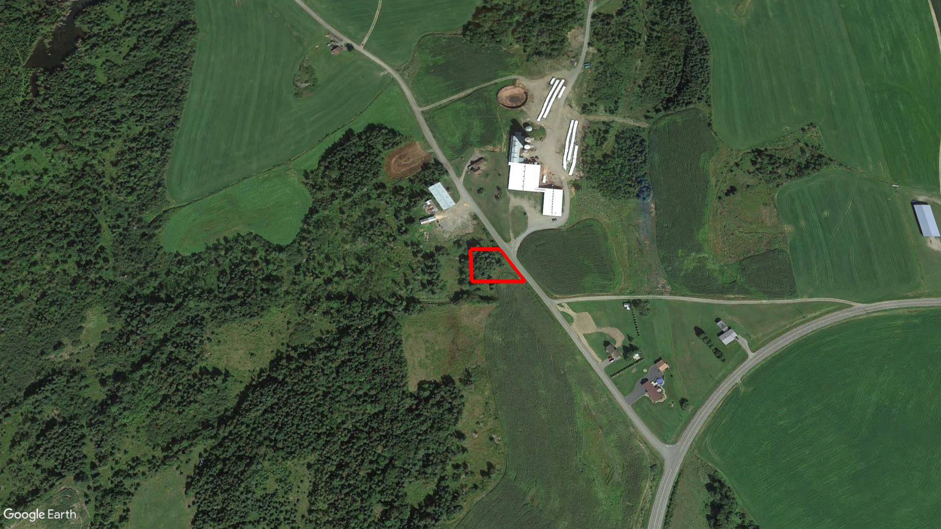 Tax Sale Coaticook, Quebec - 1096 08 4068