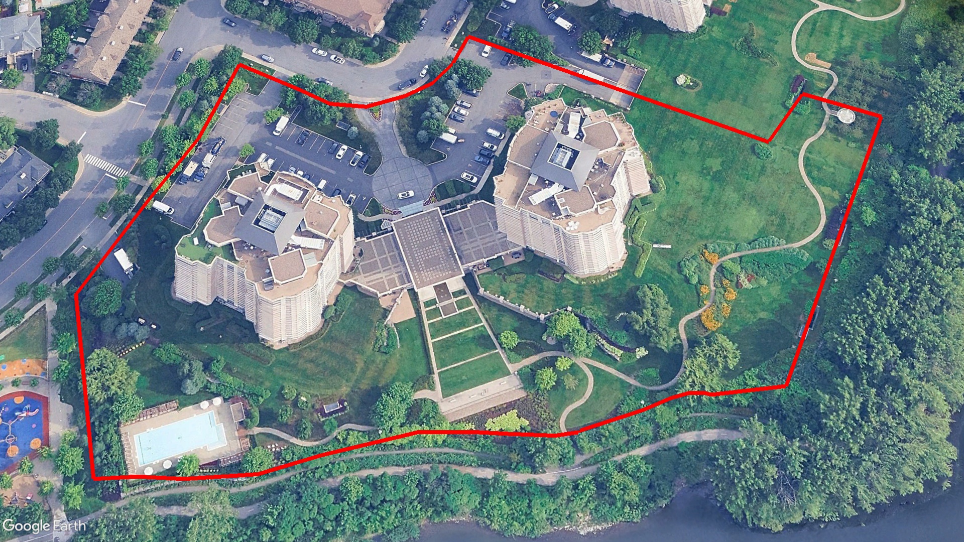 Tax Sale Montreal, Quebec - 051330-47