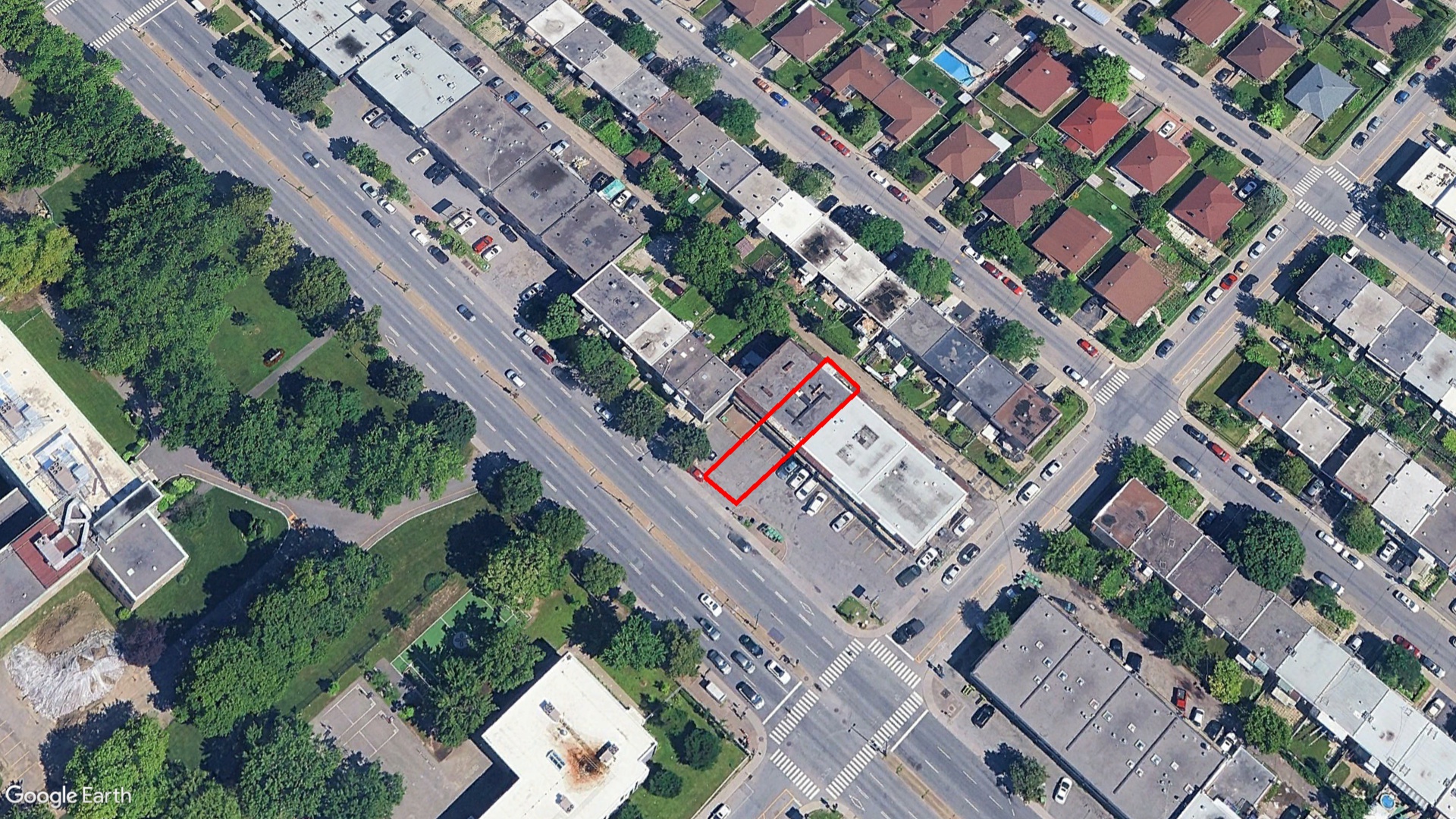 Tax Sale Montreal, Quebec - 783488-85