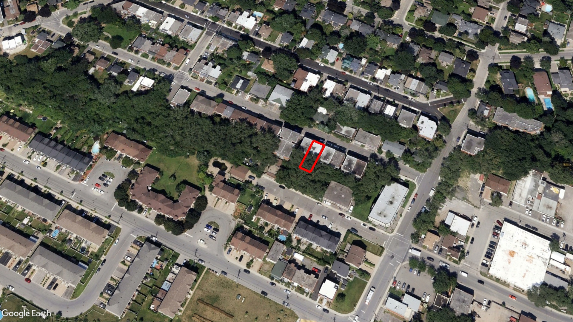 Tax Sale Montreal, Quebec - 050538-10