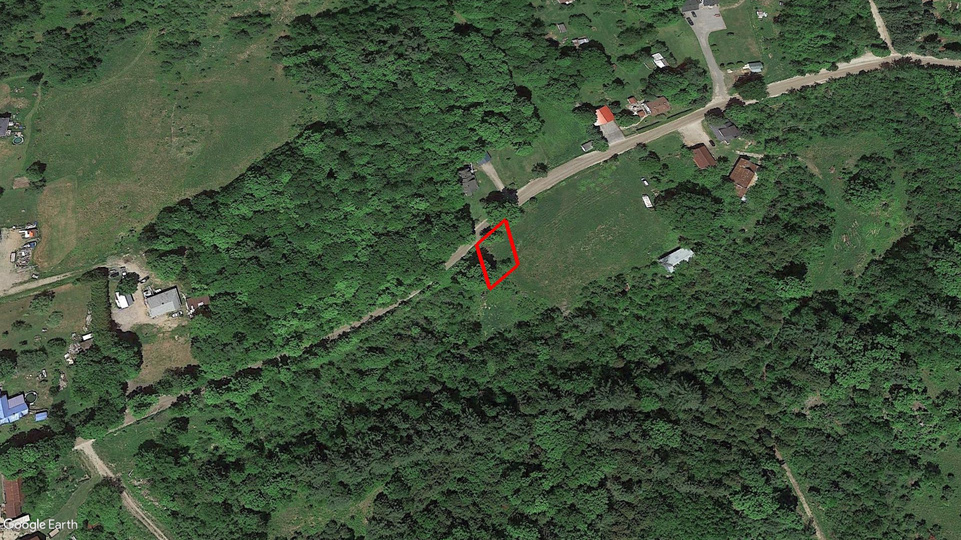 Tax Sale  Des-Collines-De-L'outaouais, Quebec - 7553-11-3272