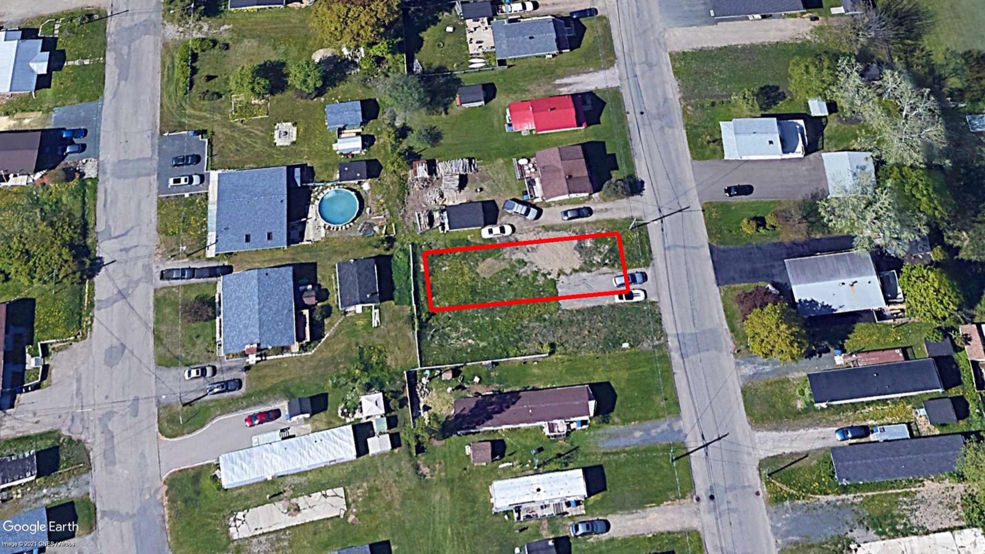 Tax Sale Bathurst, New Brunswick - 02846509