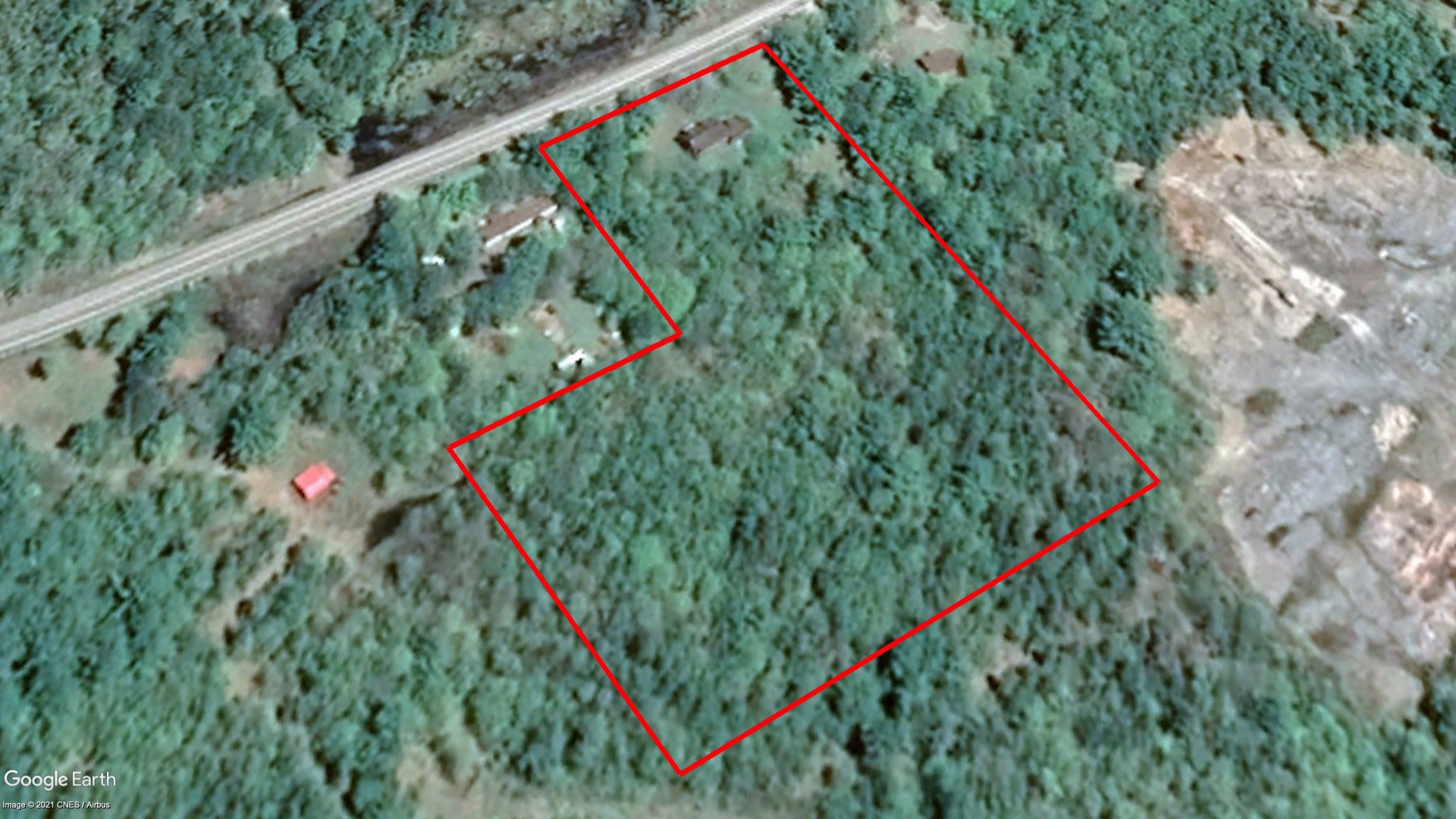 Tax Sale Queens, Nova Scotia - 02968444