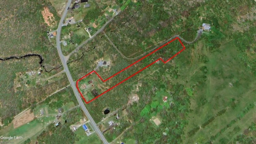 Tax Sale Lunenburg, Nova Scotia - 04447093