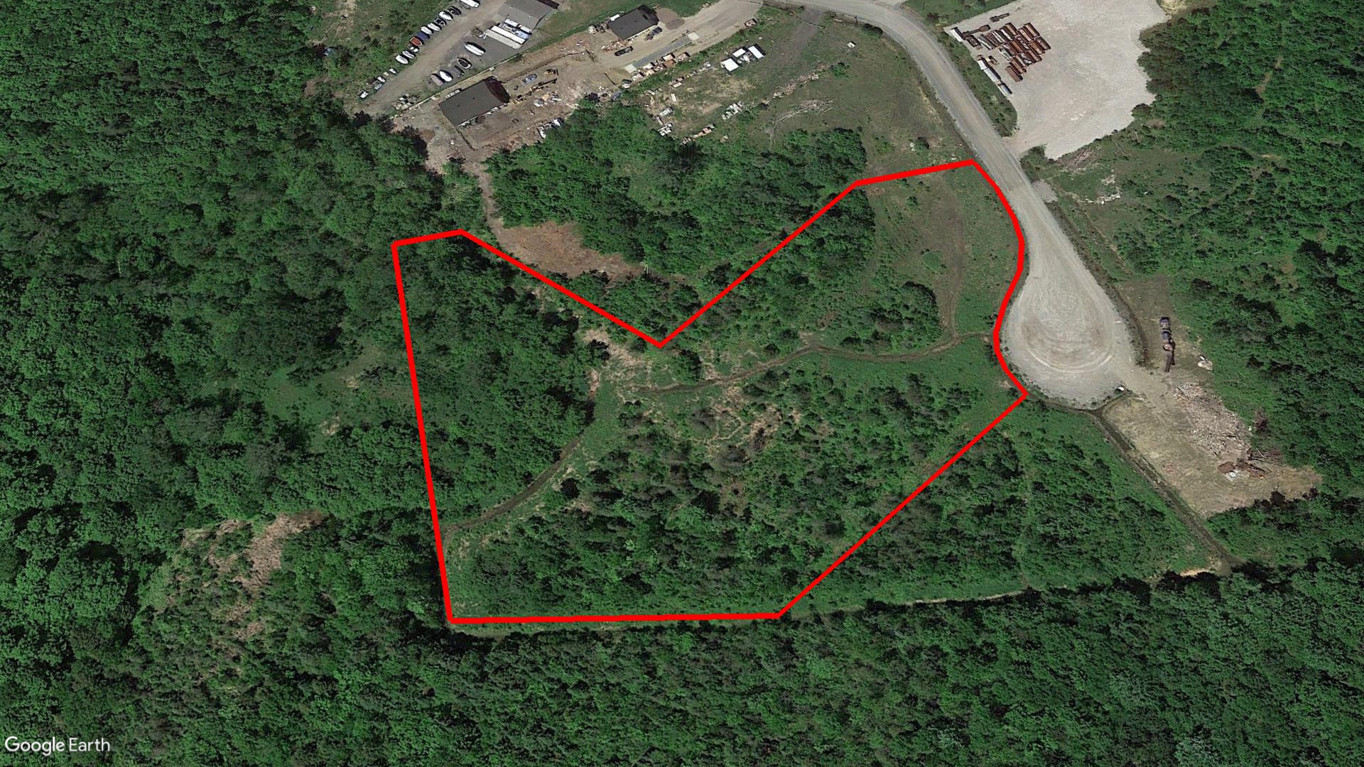 Tax Sale  Des-Collines-De-L'outaouais, Quebec - 9051-77-4395