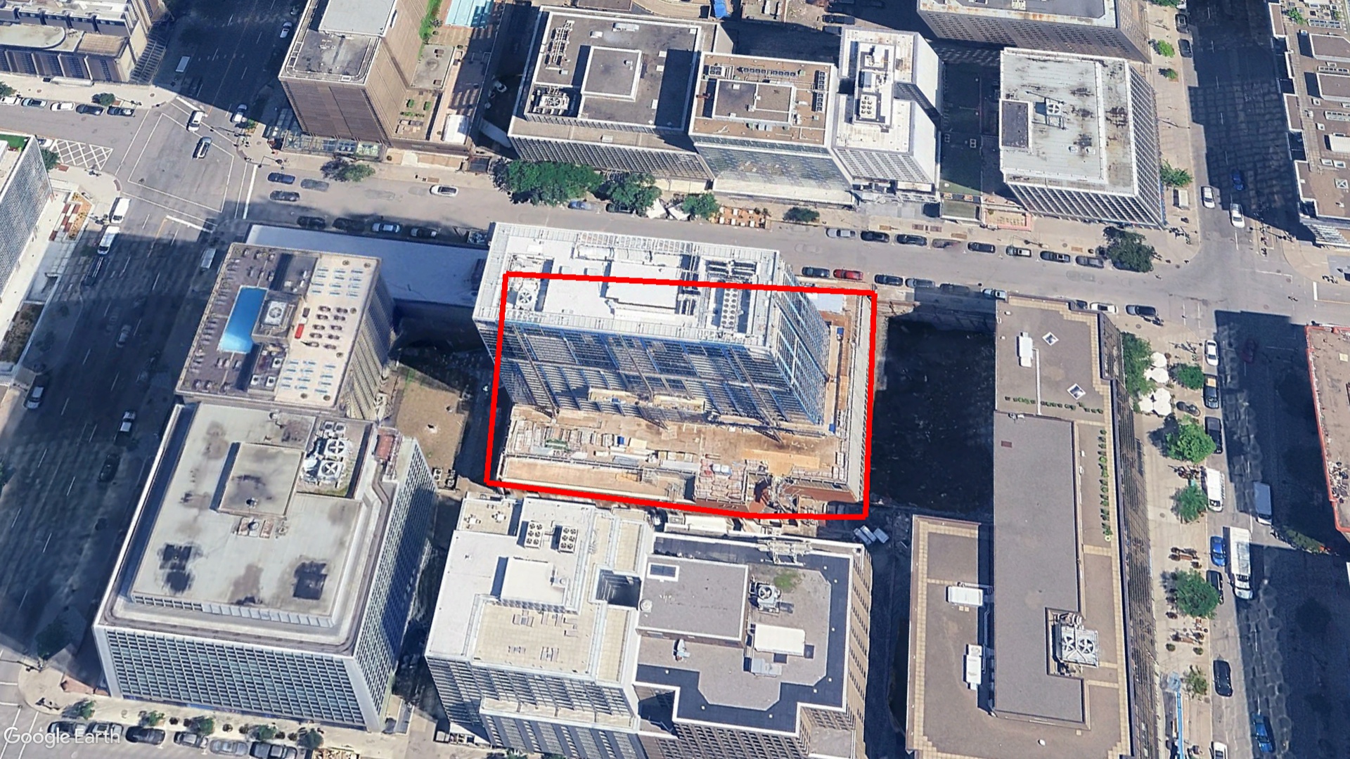 Tax Sale Montreal, Quebec - 140124-06