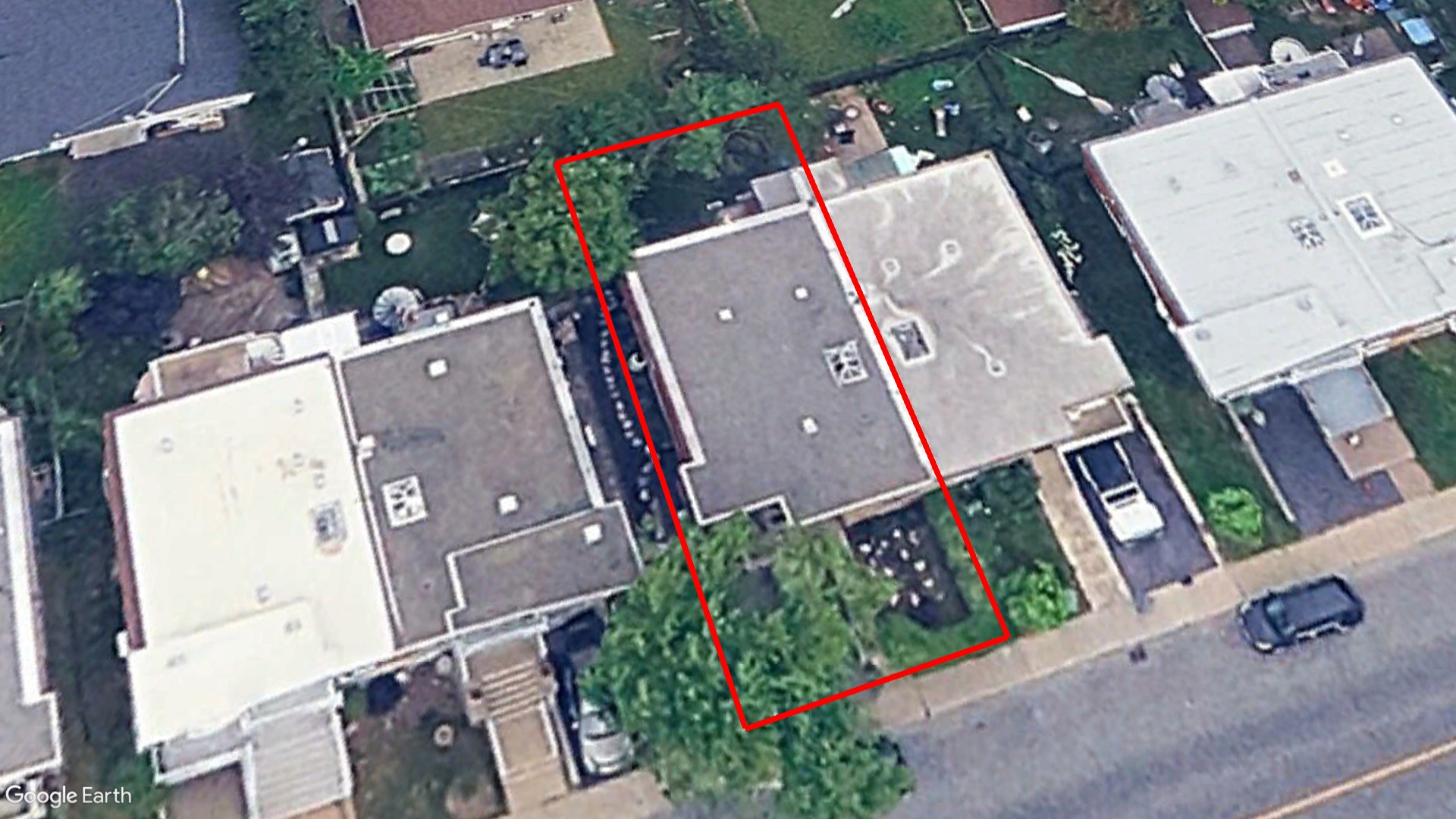 Tax Sale Montreal, Quebec - 040480-15