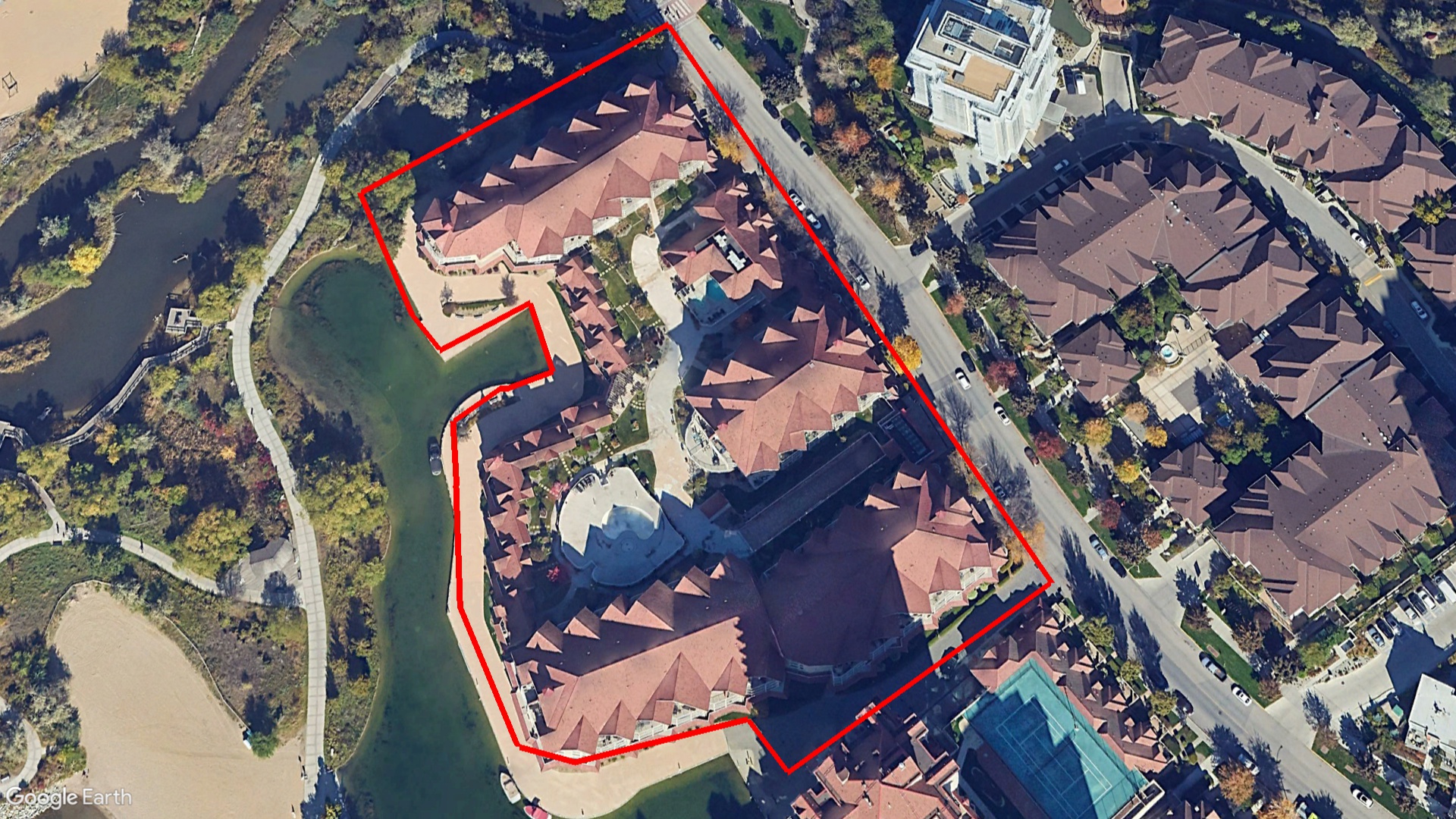 Tax Sale Kelowna, British Columbia - 19-214-080464