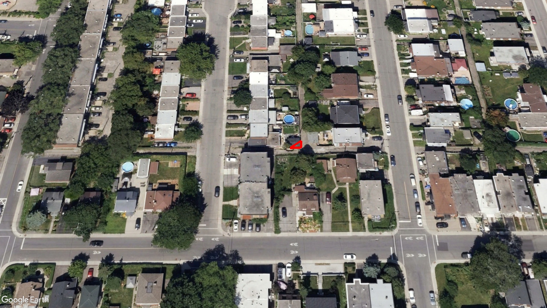 Tax Sale Montreal, Quebec - 050570-49