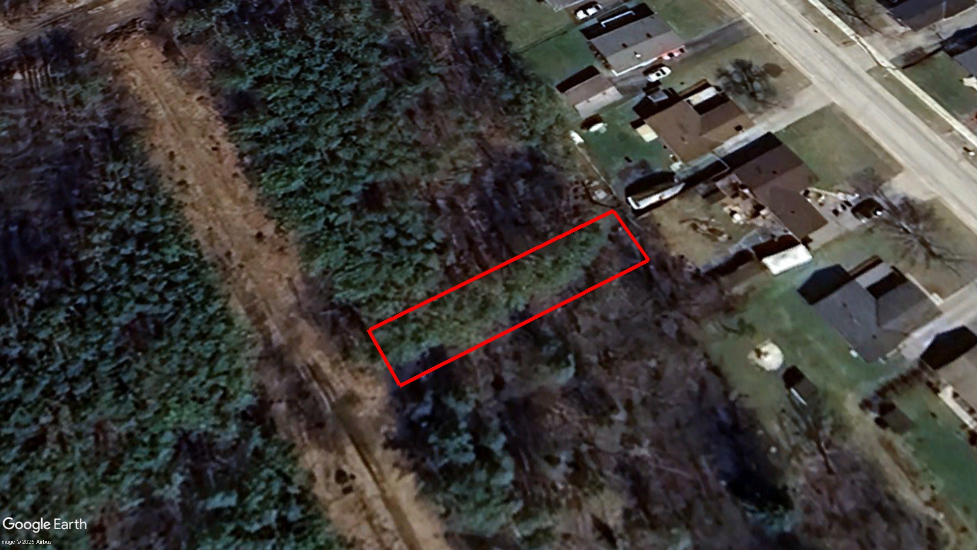 Tax Sale Tay, Ontario - 43 53 050 001 37700 0000