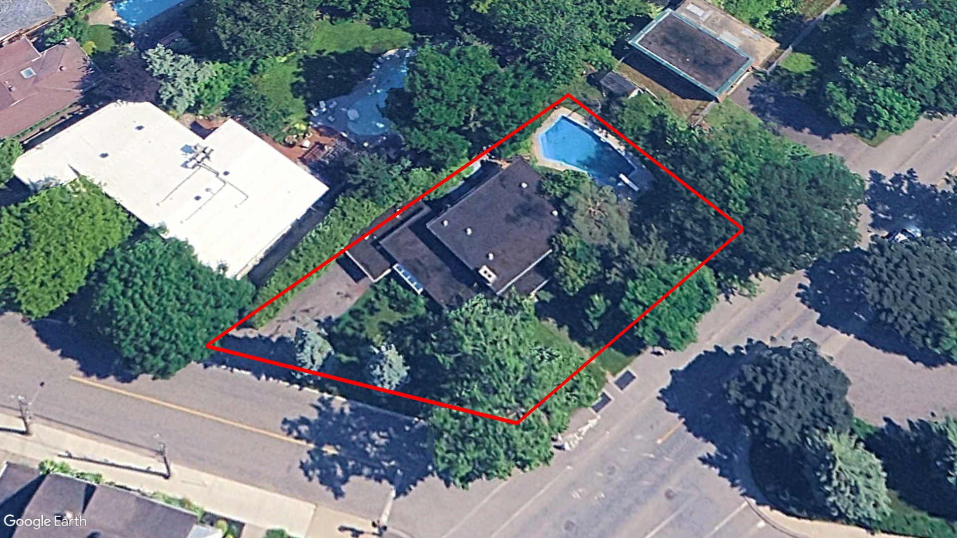 Tax Sale Montreal, Quebec - 725924-00