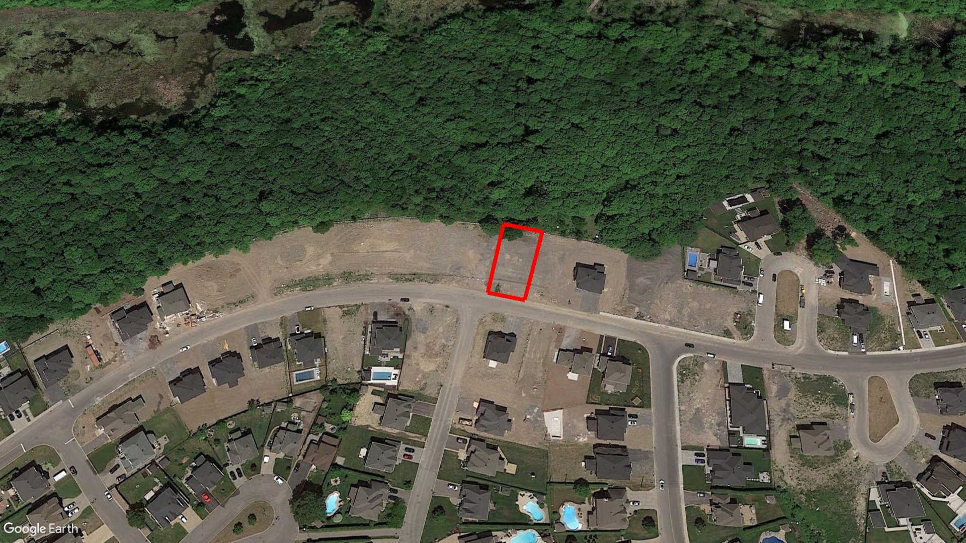 Tax Sale Montreal, Quebec - 052438-72