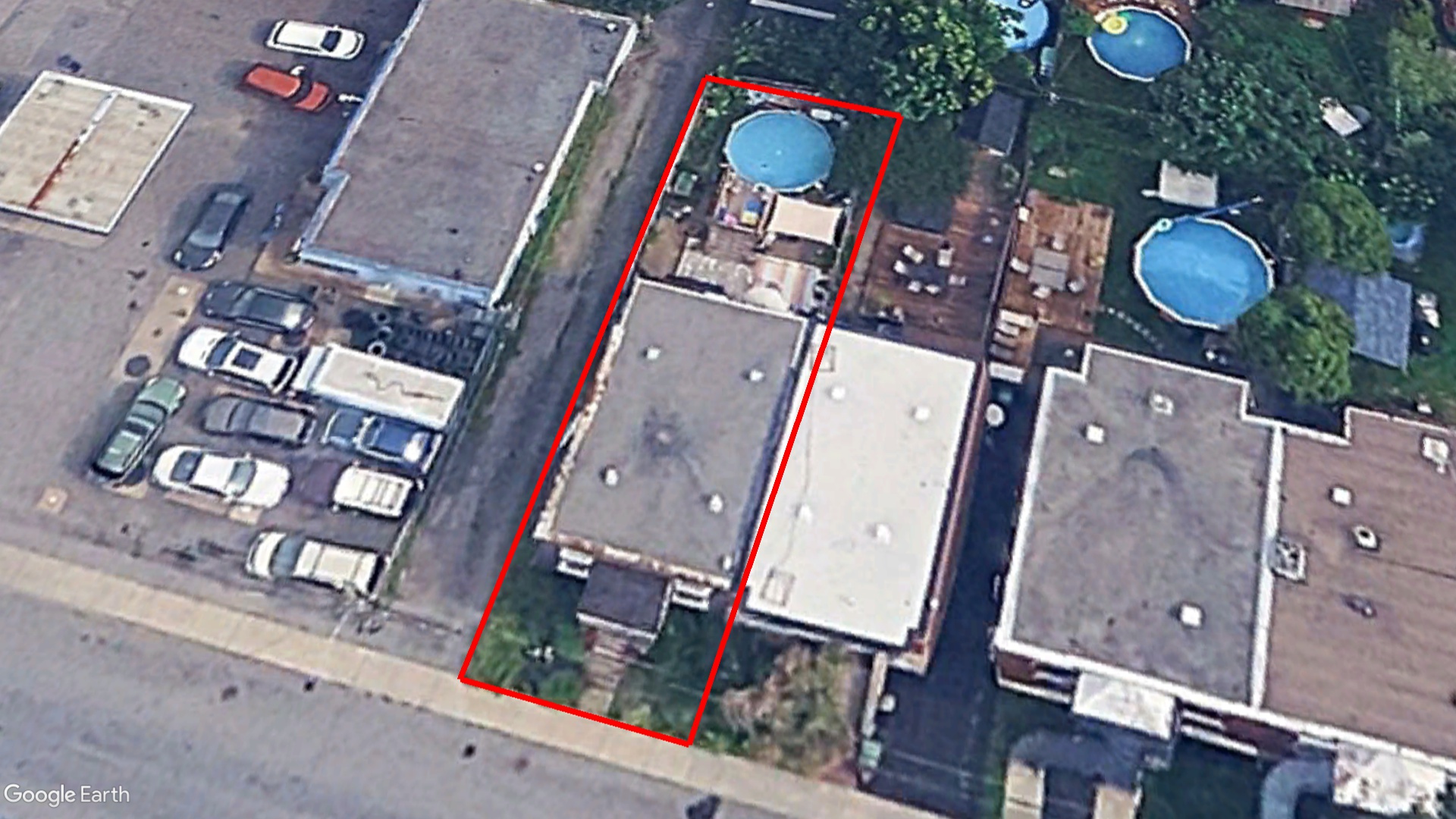 Tax Sale Montreal, Quebec - 040446-45