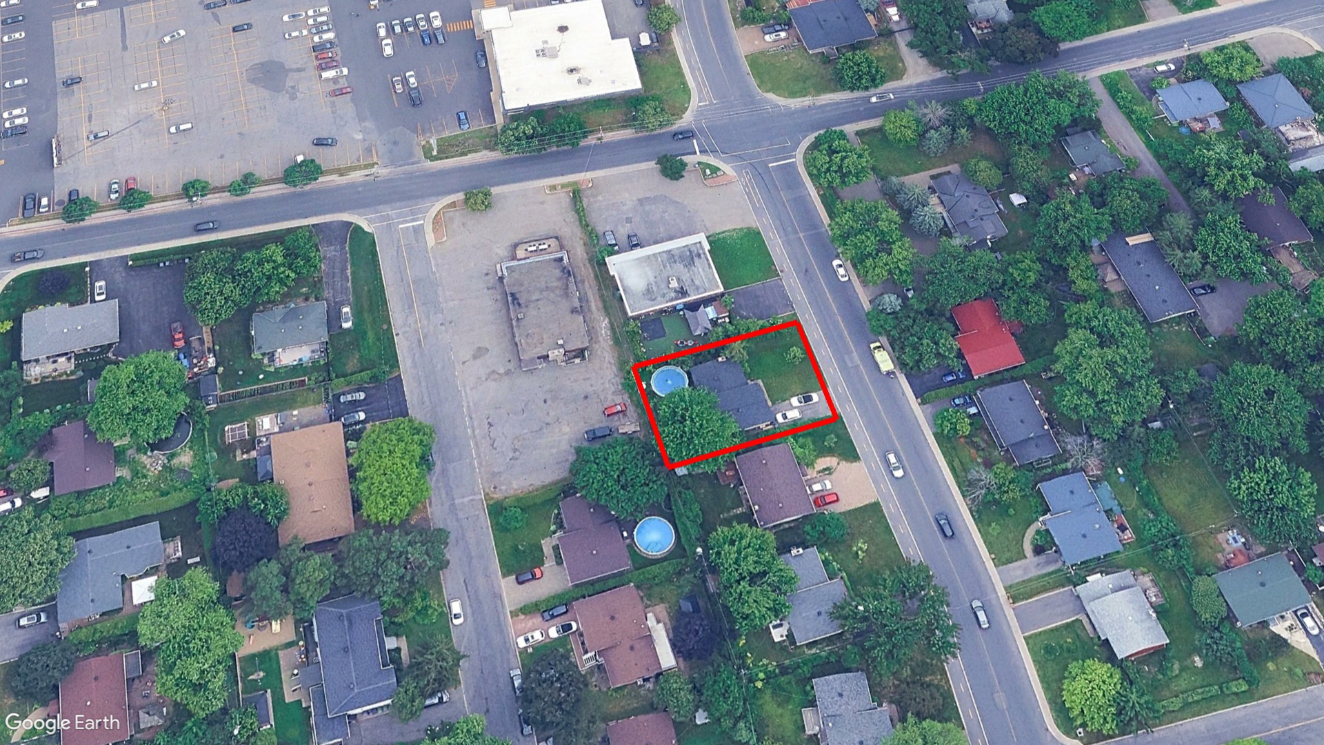 Tax Sale Montreal, Quebec - 040064-45