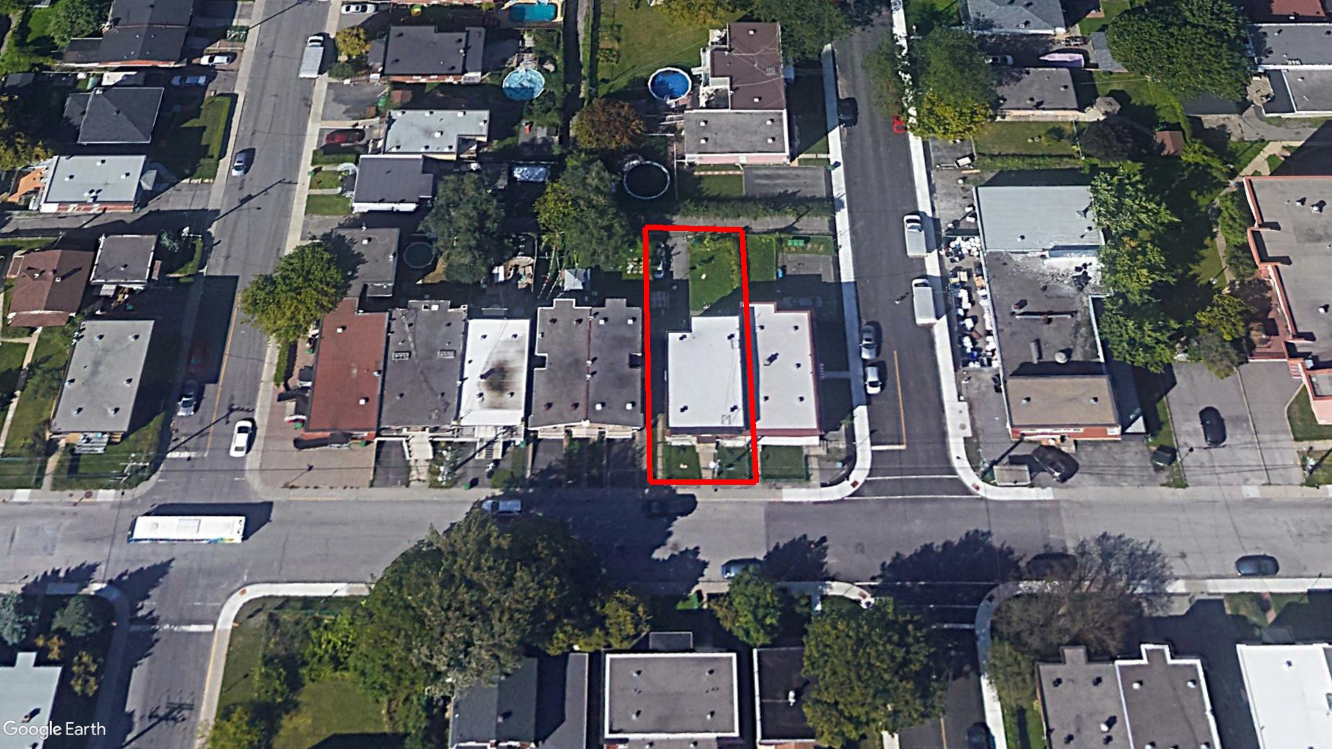 Tax Sale Montreal, Quebec - 050572-09