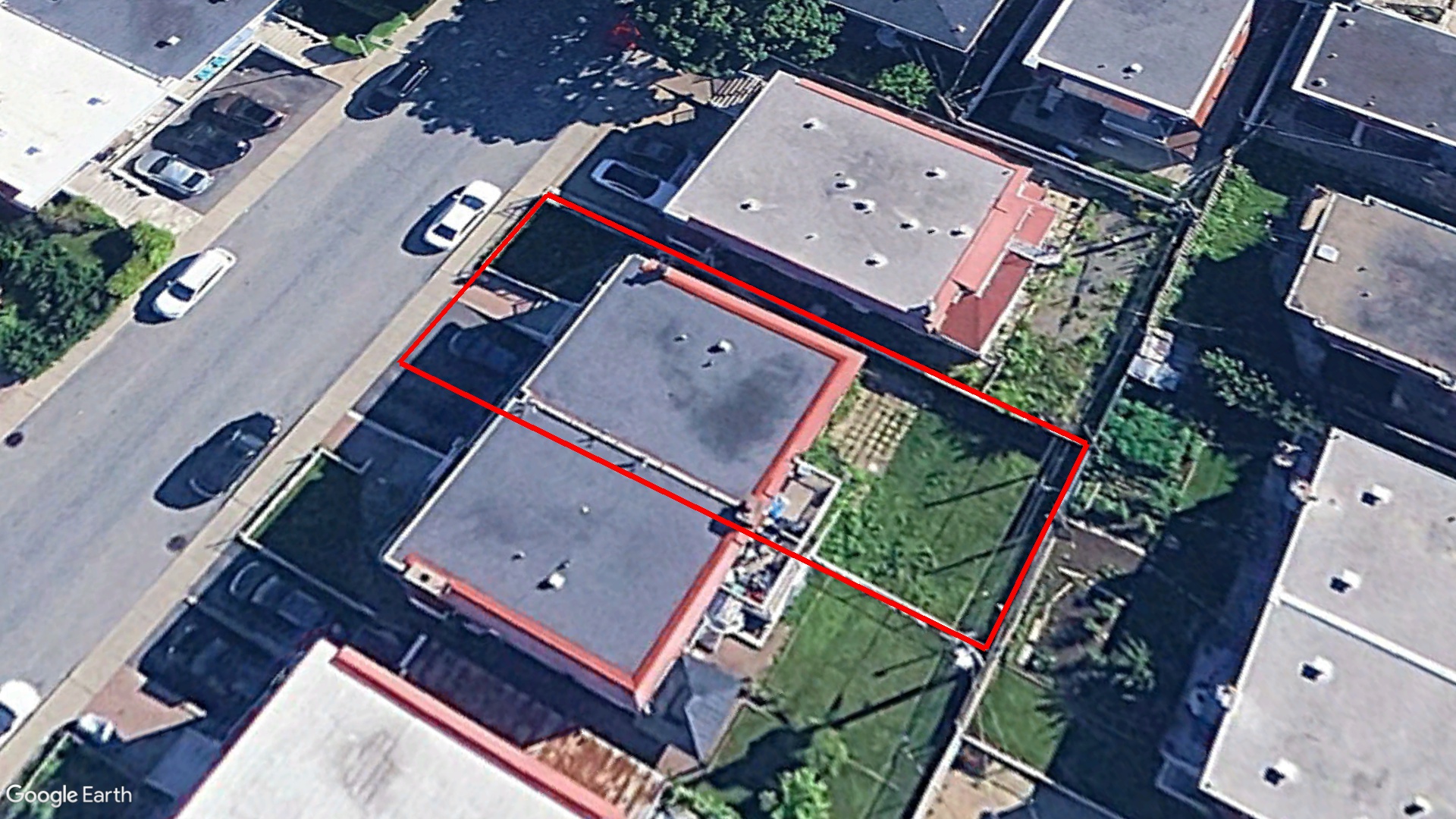 Tax Sale Montreal, Quebec - 020870-53