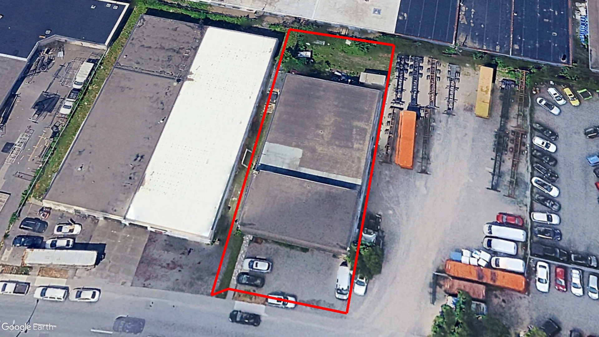 Tax Sale Montreal, Quebec - 020915-95