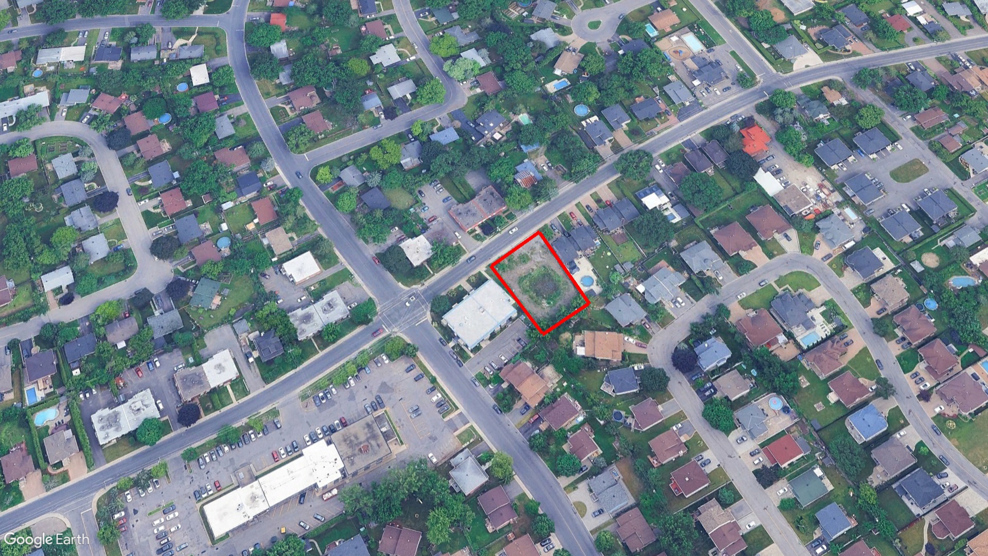 Tax Sale Montreal, Quebec - 040202-34