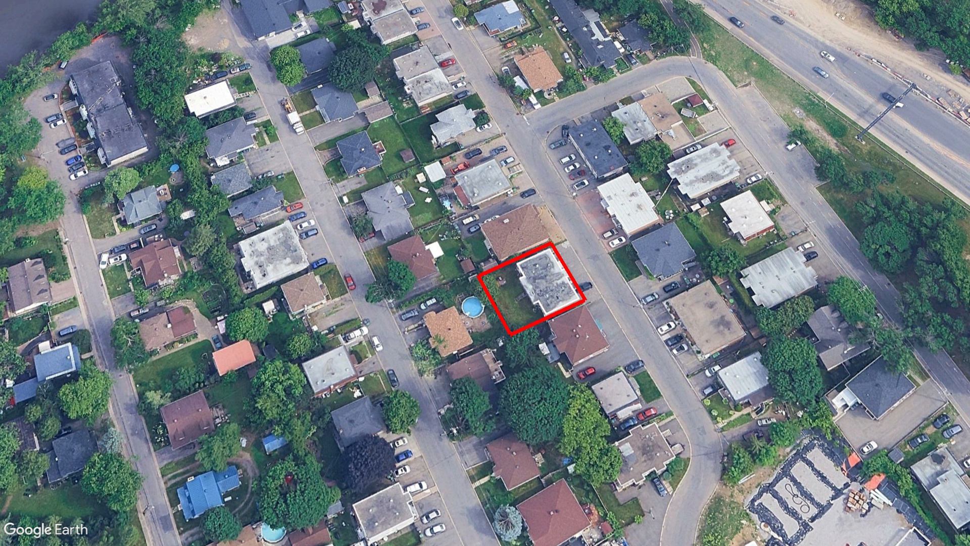 Tax Sale Montreal, Quebec - 040841-71