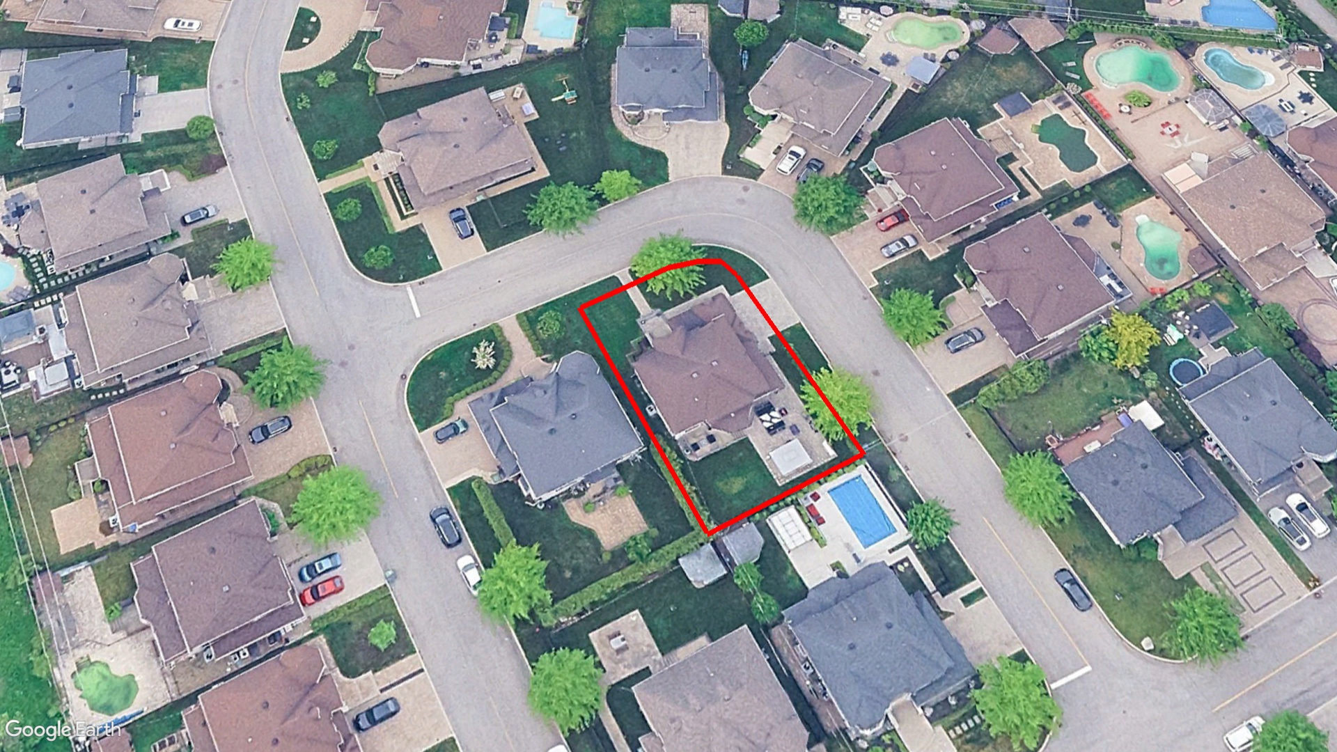 Tax Sale Montreal, Quebec - 051696-59