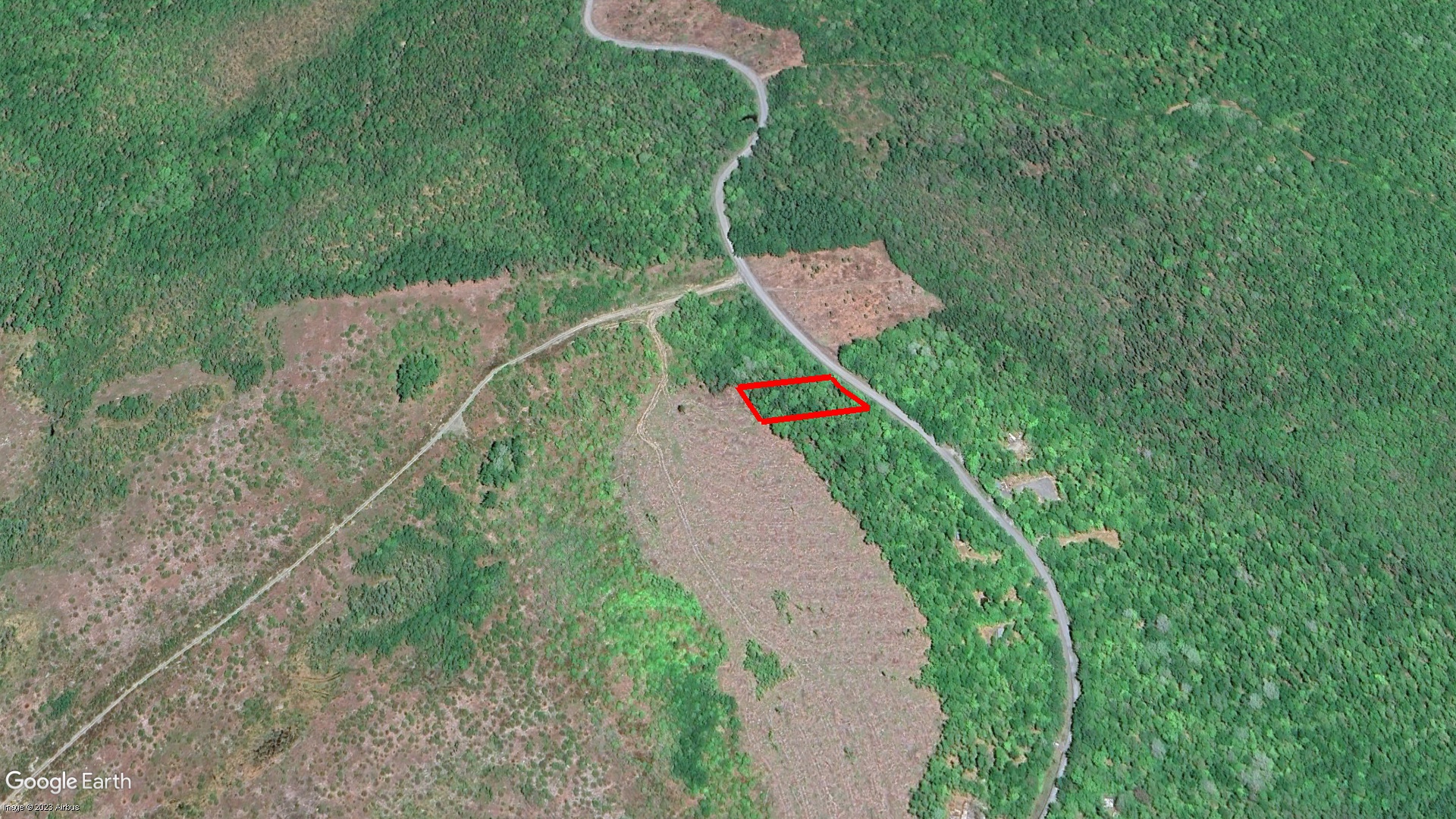 Tax Sale Queens, Nova Scotia - 04064046