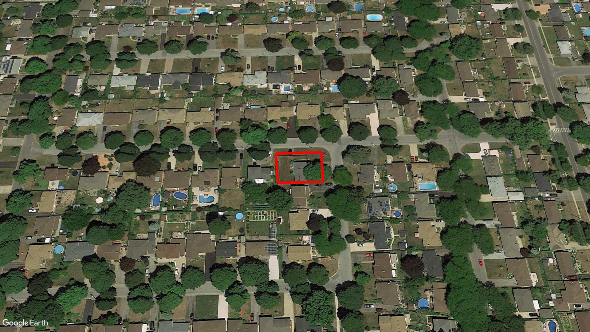 Tax Sale St. Catharines, Ontario - 26 29 050 040 00500 0000