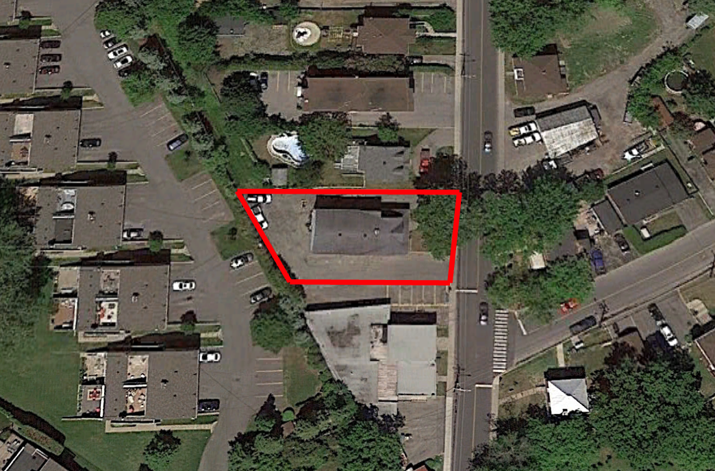 Tax Sale Montreal, Quebec - 040847-32