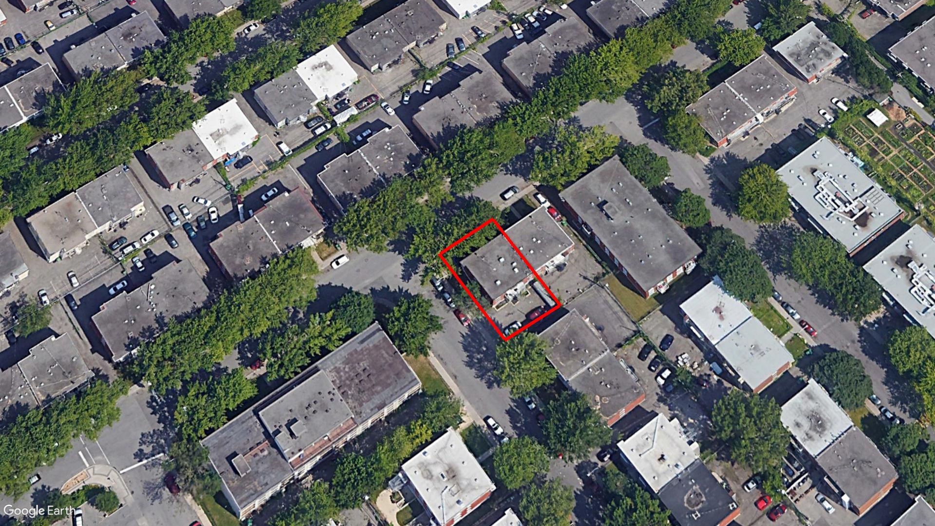 Tax Sale Montreal, Quebec - 020873-08