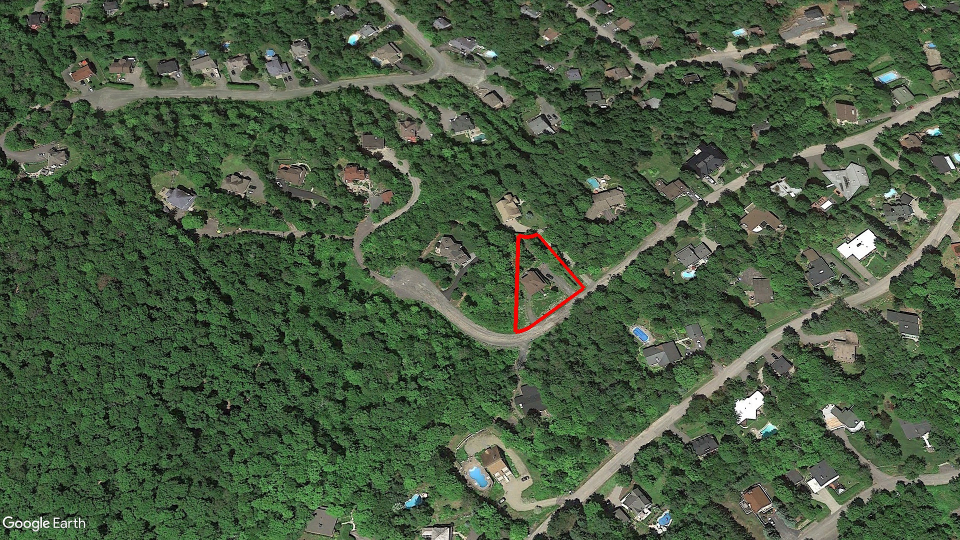 Tax Sale Les Pays-d'en-Haut, Quebec - 