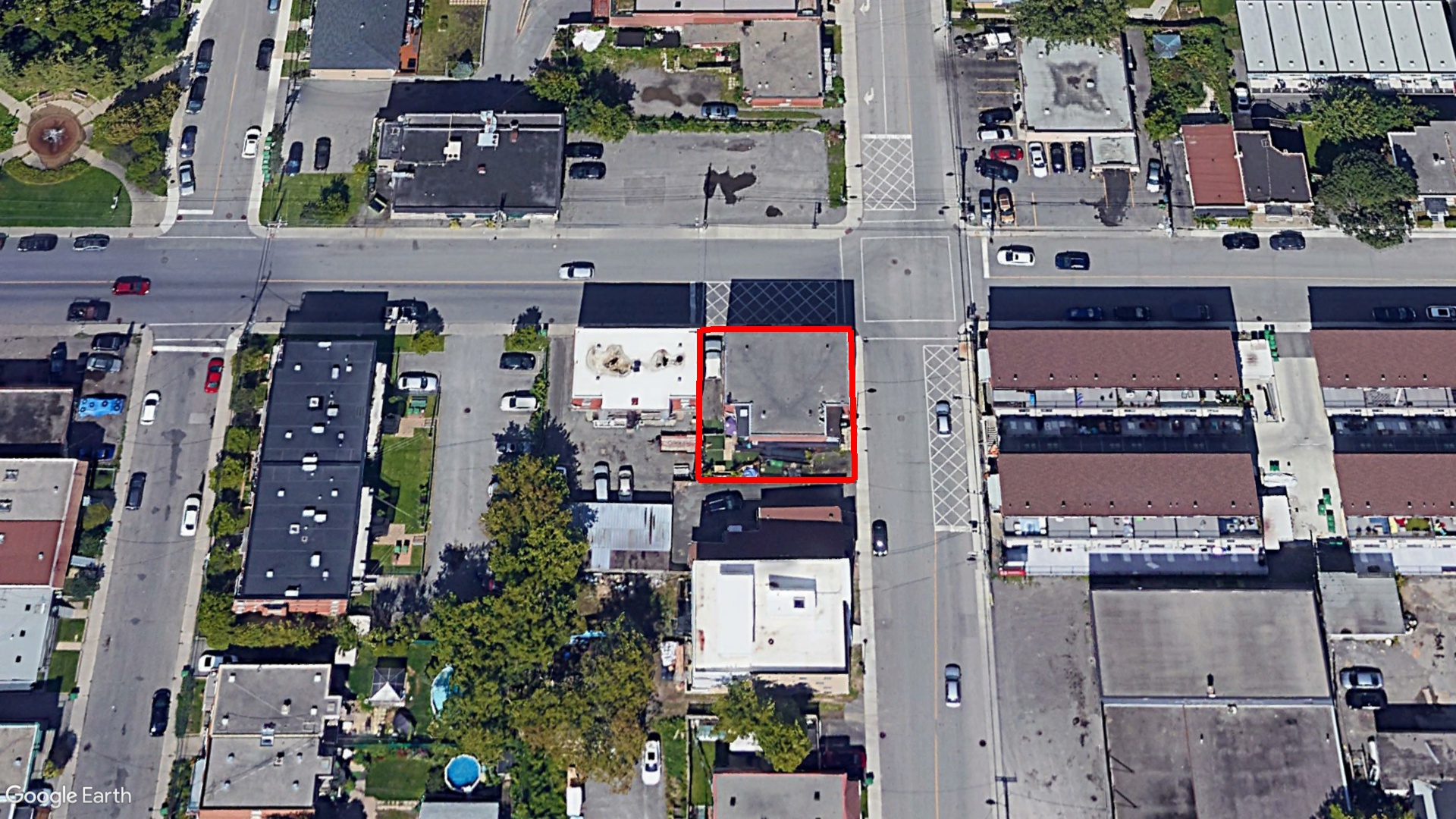 Tax Sale Montreal, Quebec - 050582-75