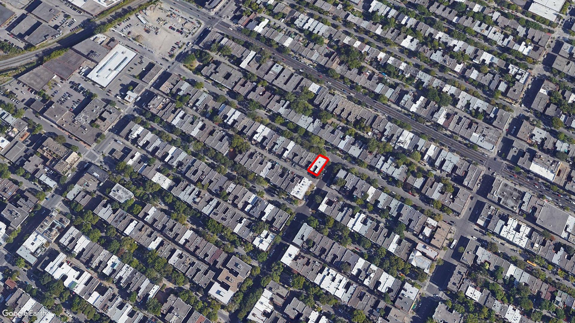 Tax Sale Montreal, Quebec - 030335-37