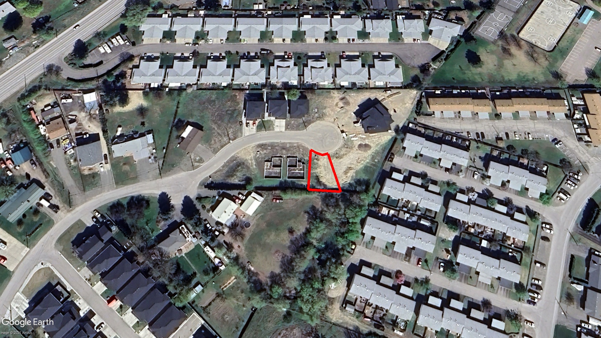 Tax Sale Kamloops, British Columbia - 54-01145-812