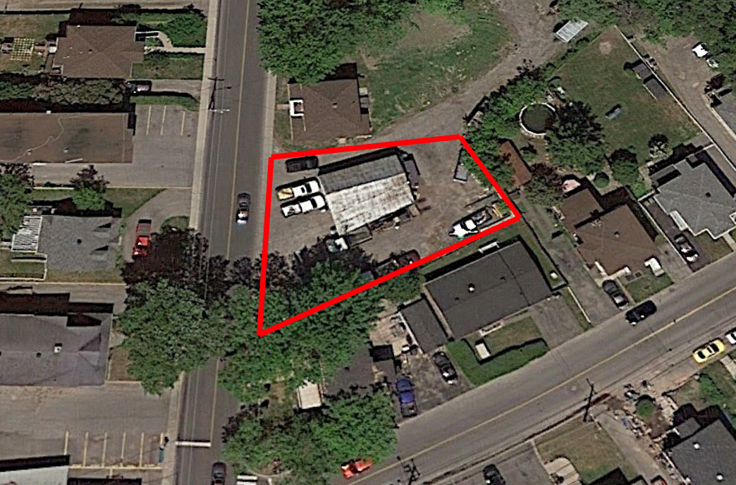 Tax Sale Montreal, Quebec - 040847-21