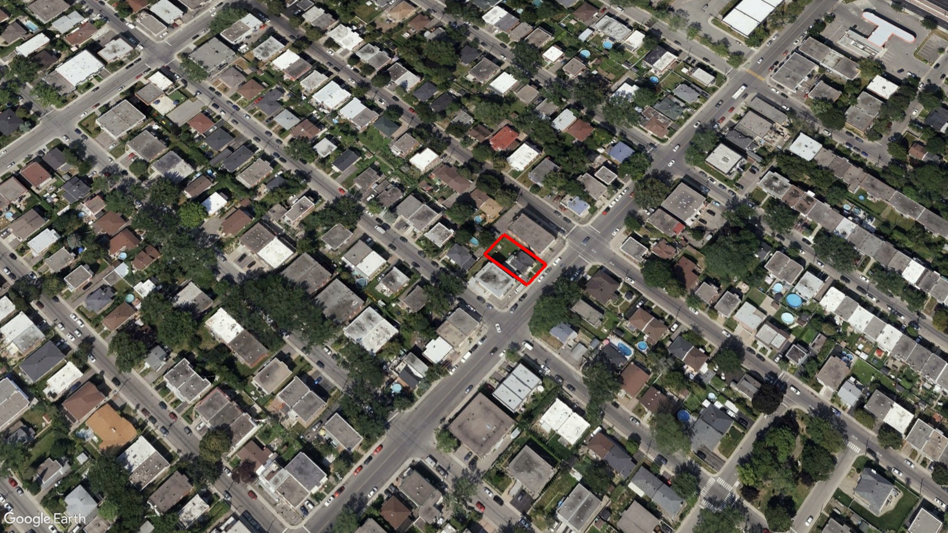 Tax Sale Montreal, Quebec - 020817-32