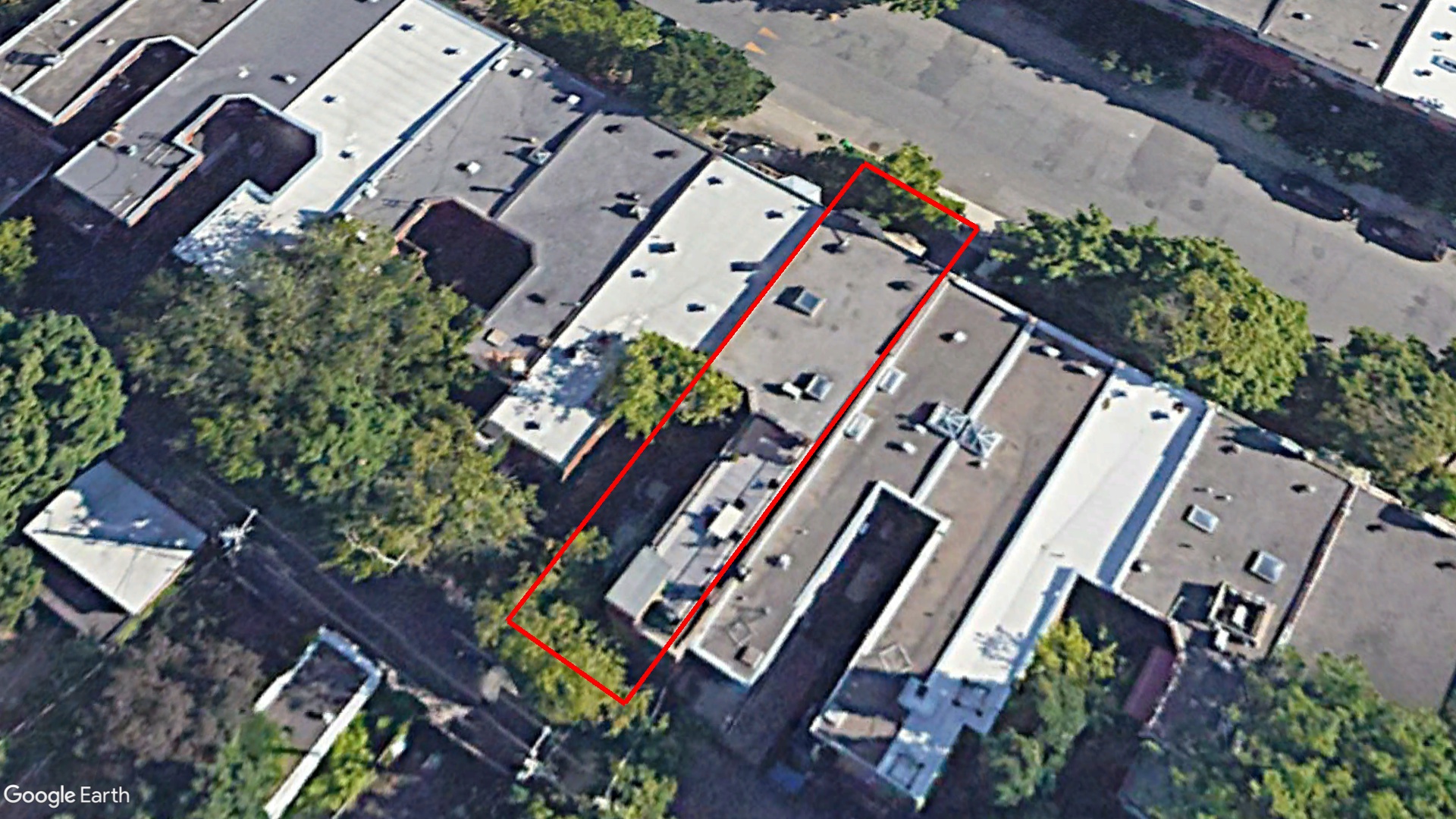 Tax Sale Montreal, Quebec - 031153-25