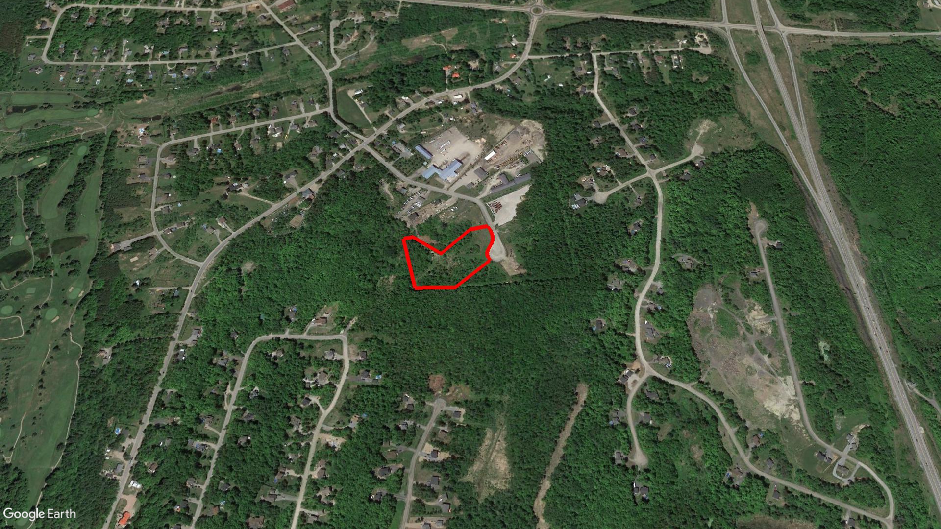 Tax Sale  Des-Collines-De-L'outaouais, Quebec - 9051-77-4395