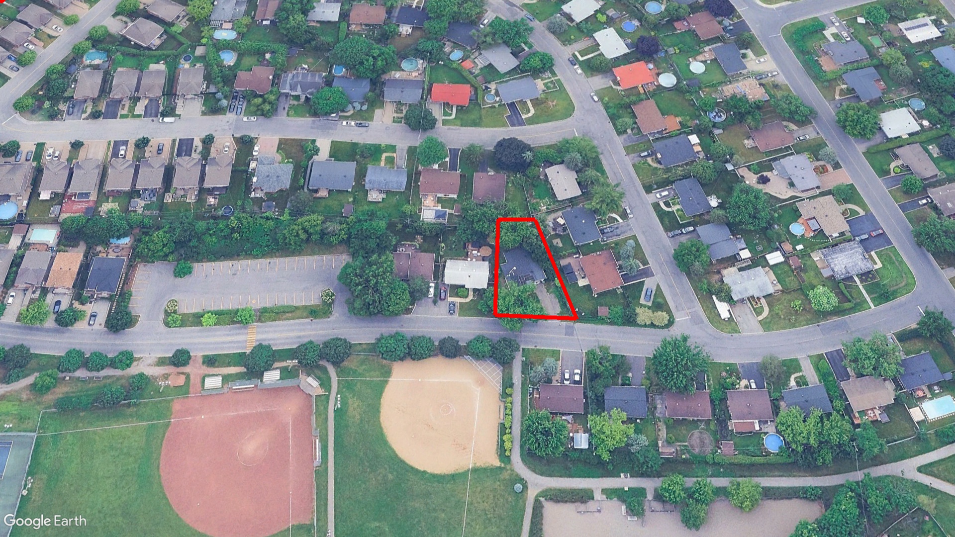 Tax Sale Montreal, Quebec - 040054-97