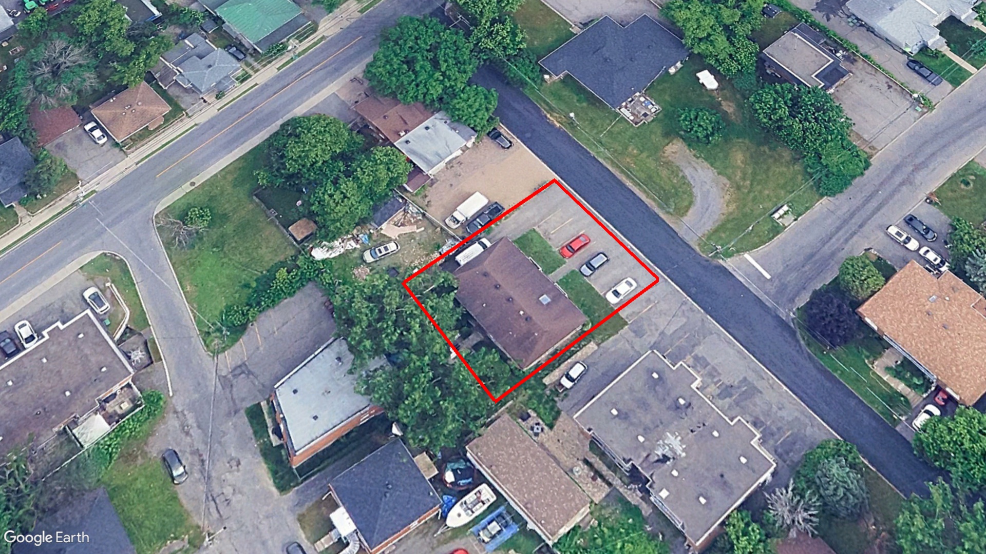 Tax Sale Montreal, Quebec - 040533-62